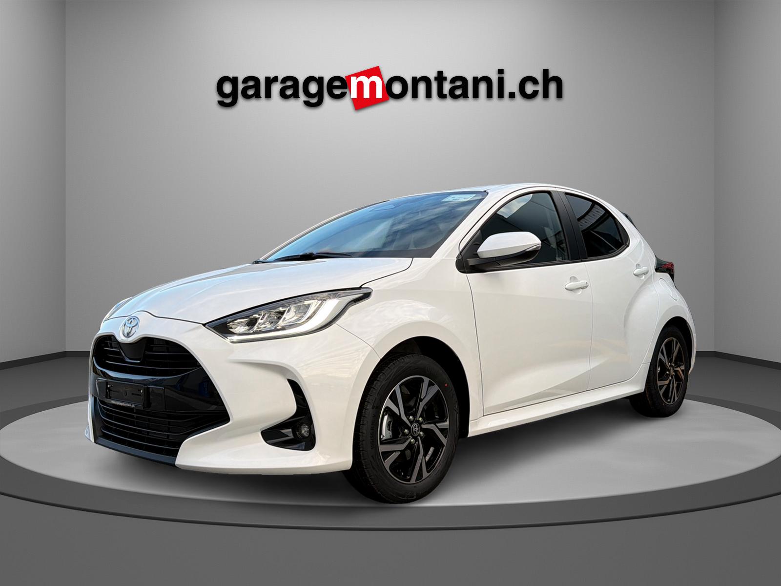 TOYOTA Yaris 1.5 VVT-i HSD Trend-image-0