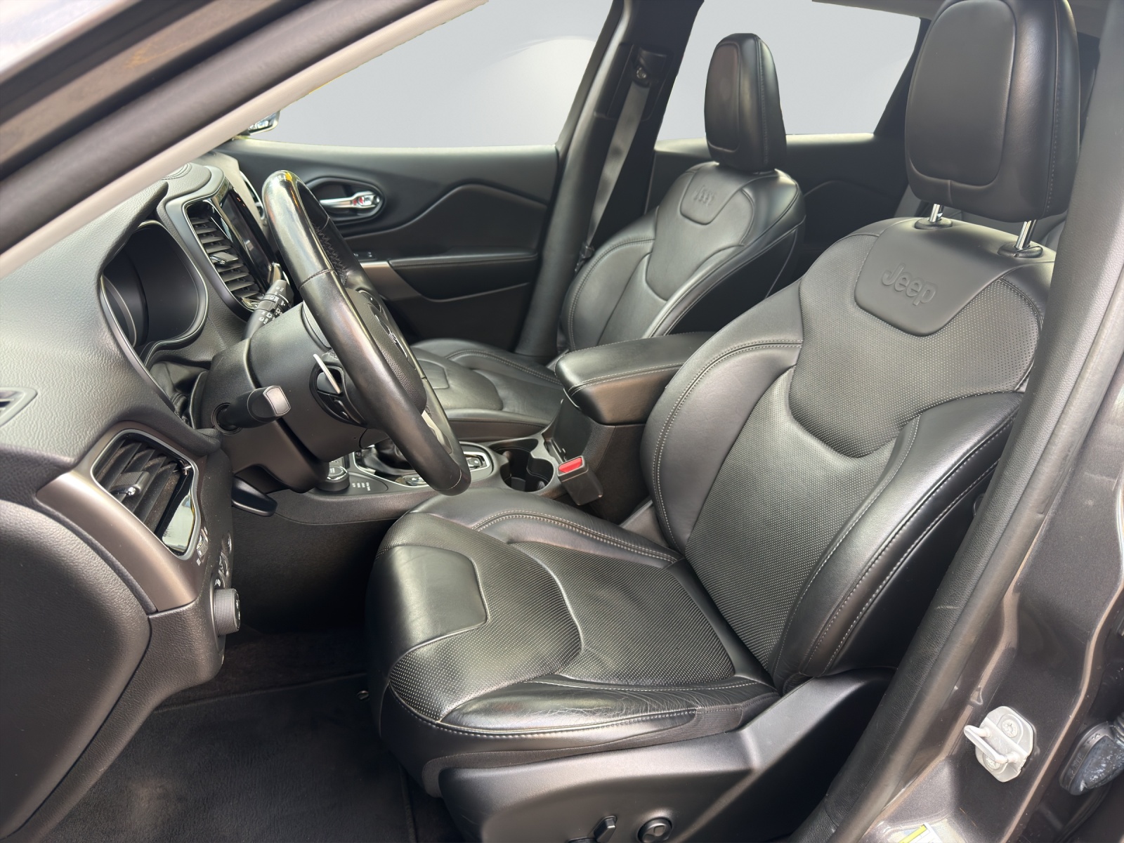 JEEP Cherokee 2.2MJ Limited AWD Drive II 9ATX-image-8