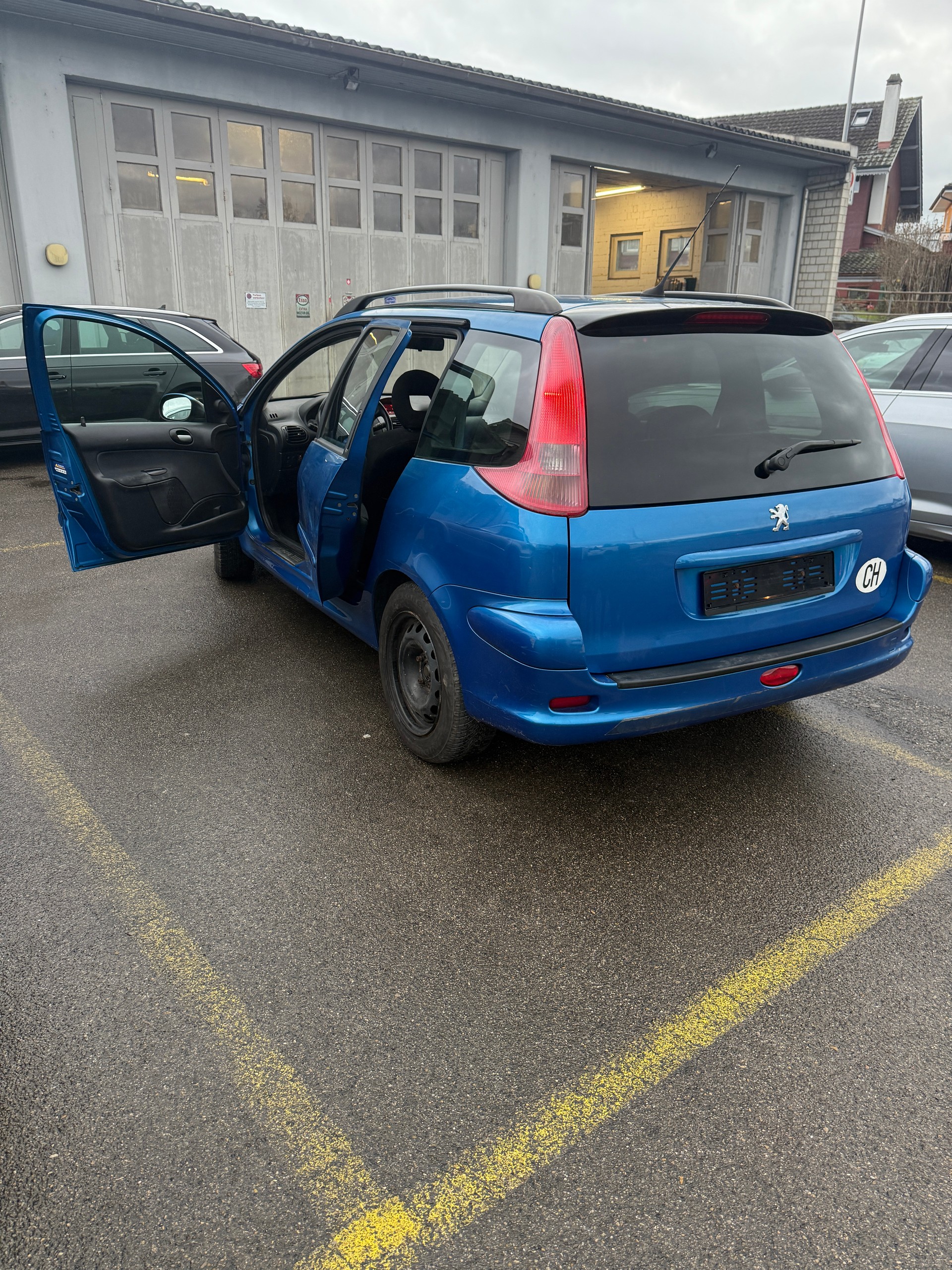 PEUGEOT 206 SW 1.4 16V XS-image-0