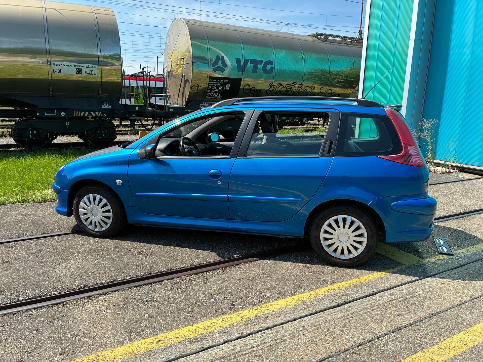PEUGEOT 206 SW 1.4 16V XS-image-4
