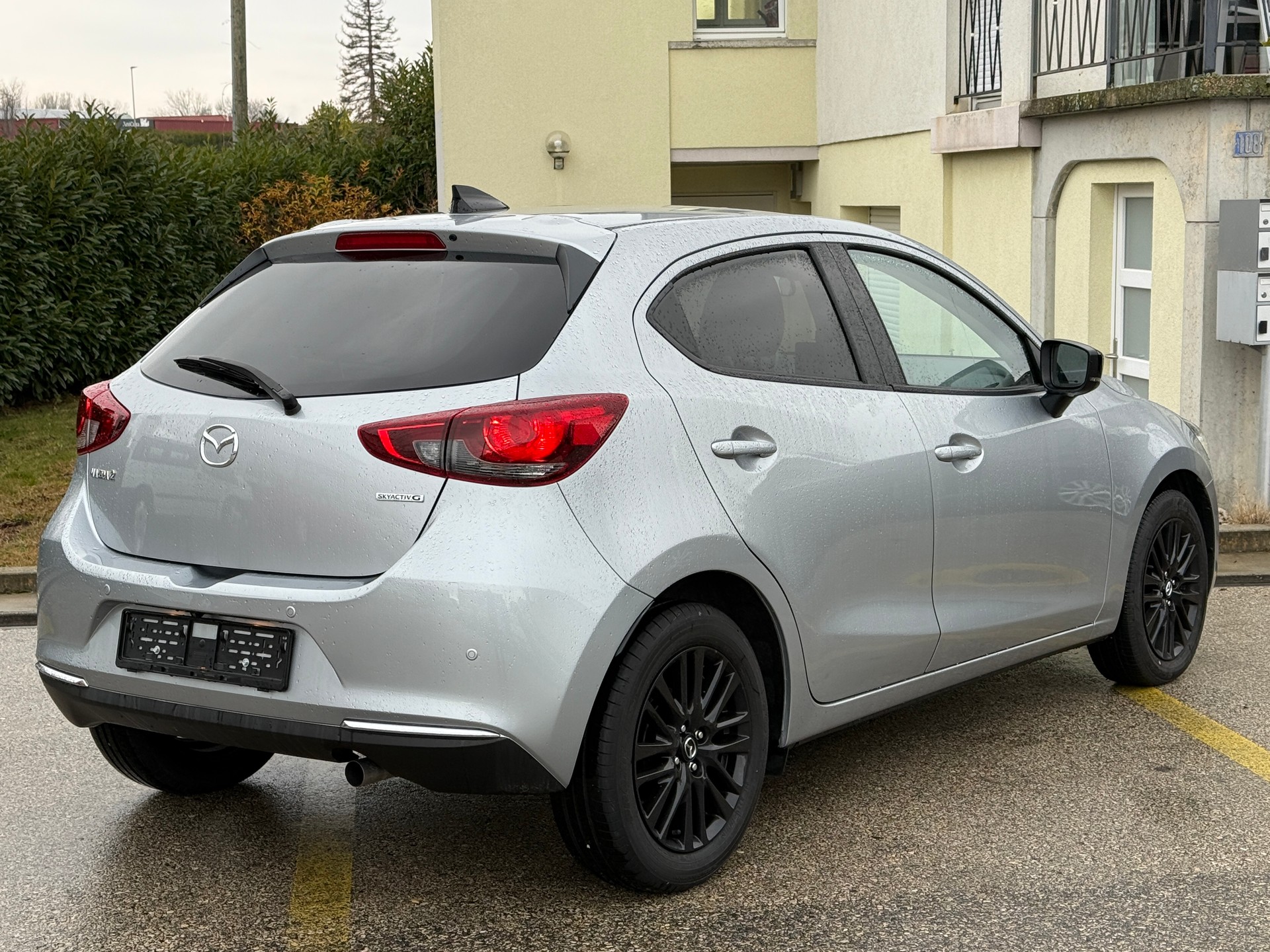 MAZDA 2 SKYACTIV-G 90 Homura Automat-image-6