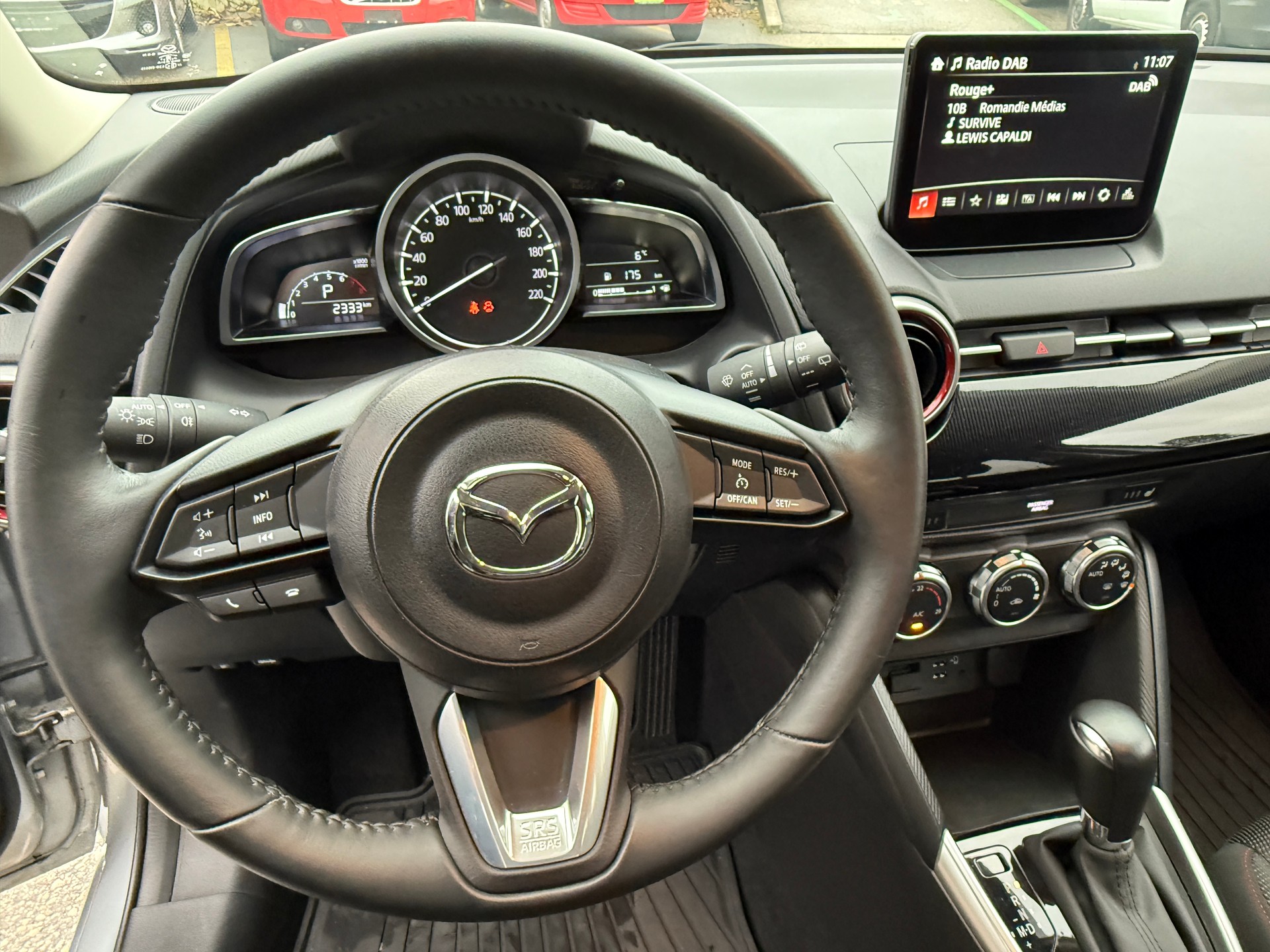 MAZDA 2 SKYACTIV-G 90 Homura Automat-image-19