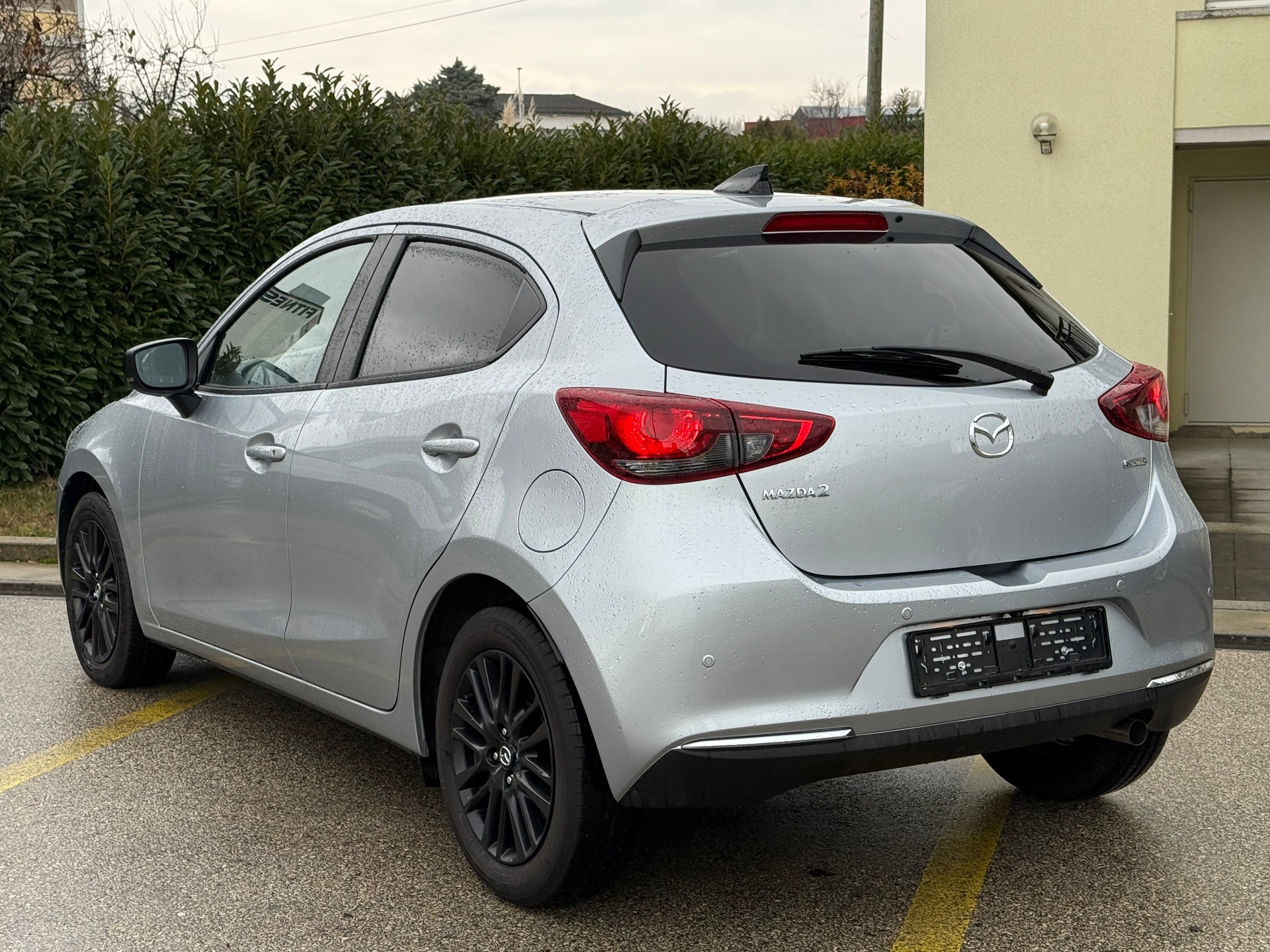 MAZDA 2 SKYACTIV-G 90 Homura Automat-image-7