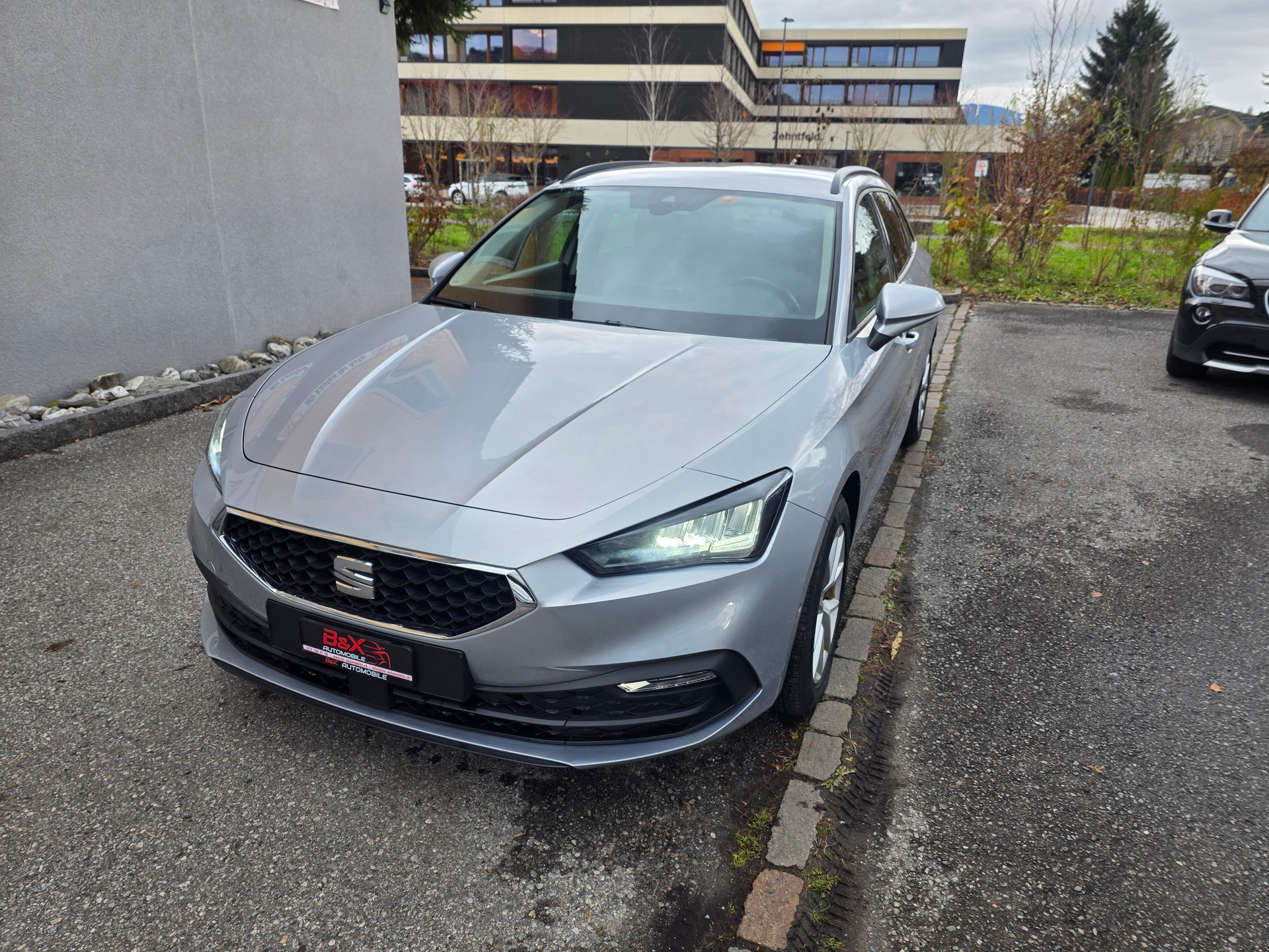 SEAT Leon ST 2.0 TDI EVO DSG 4Drive Style-image-1