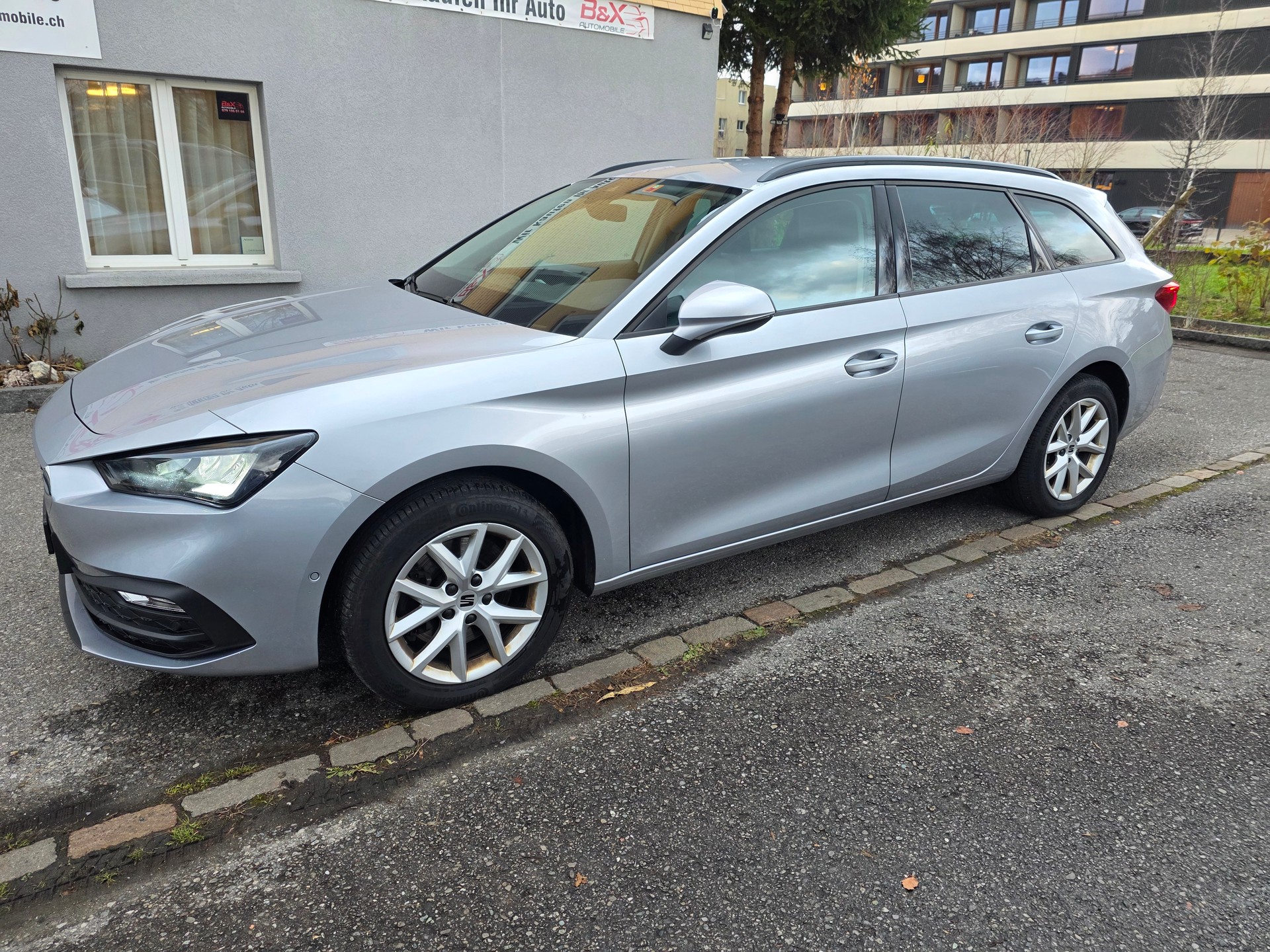 SEAT Leon ST 2.0 TDI EVO DSG 4Drive Style-image-7