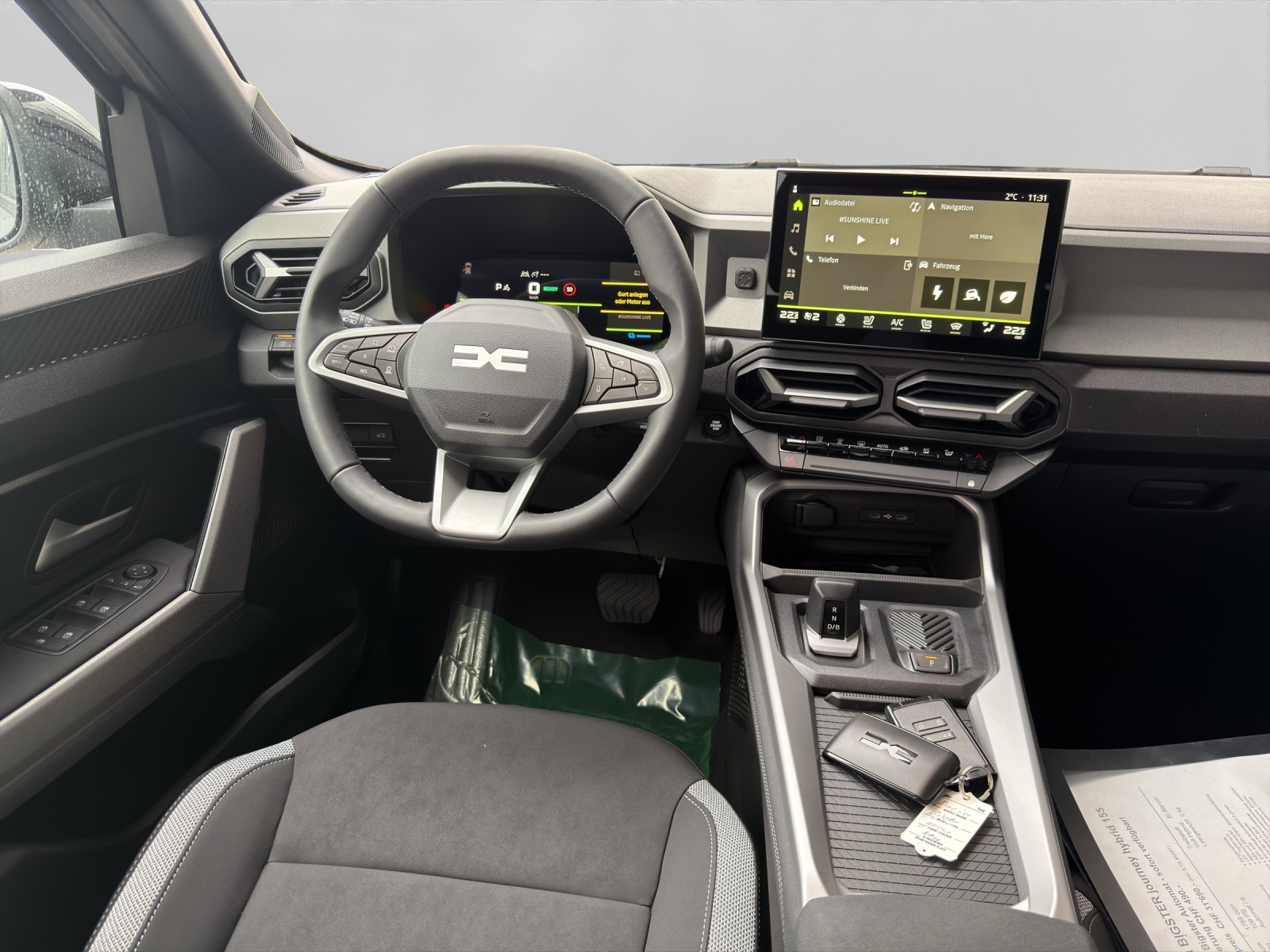 DACIA BIGSTER journey hybrid 155-image-7
