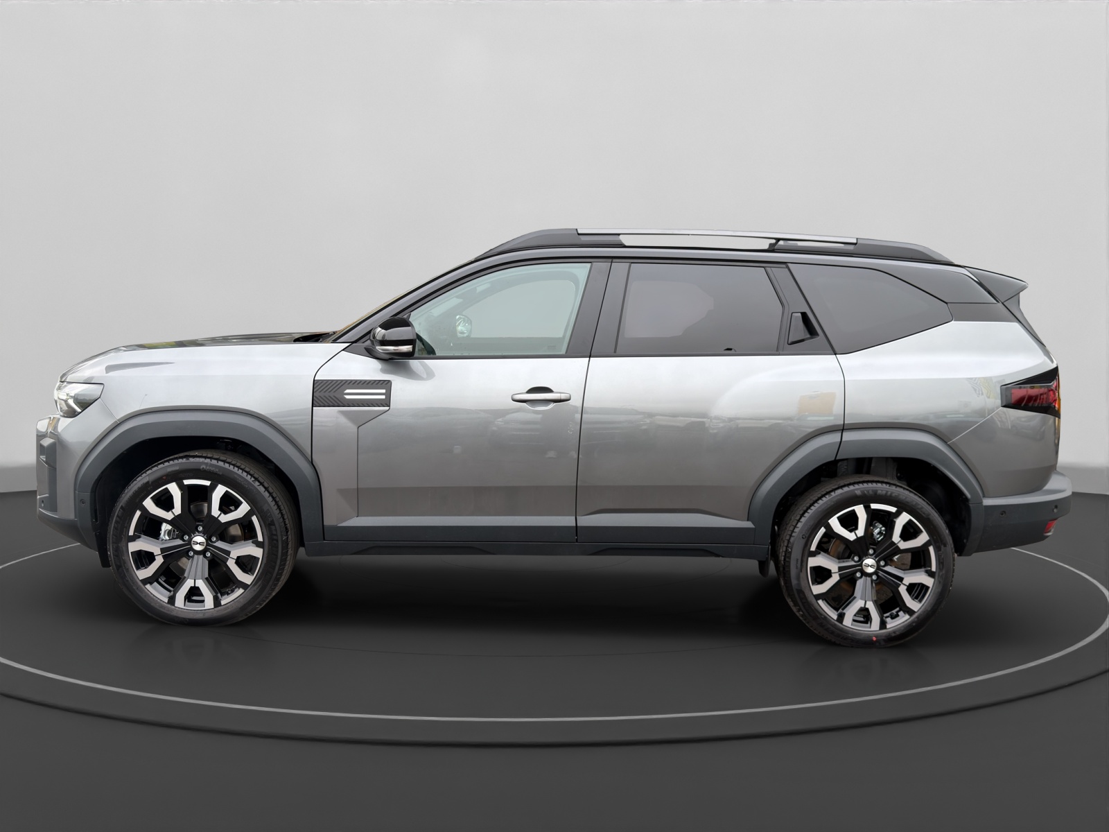 DACIA BIGSTER journey hybrid 155-image-1