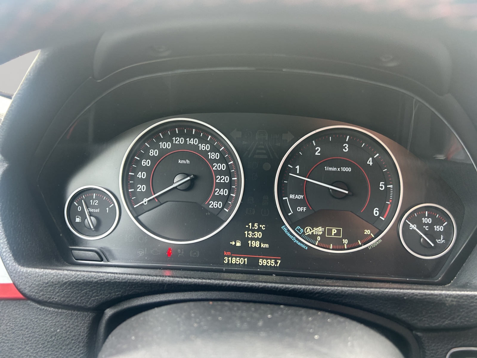 BMW 320d Touring Steptronic-image-17