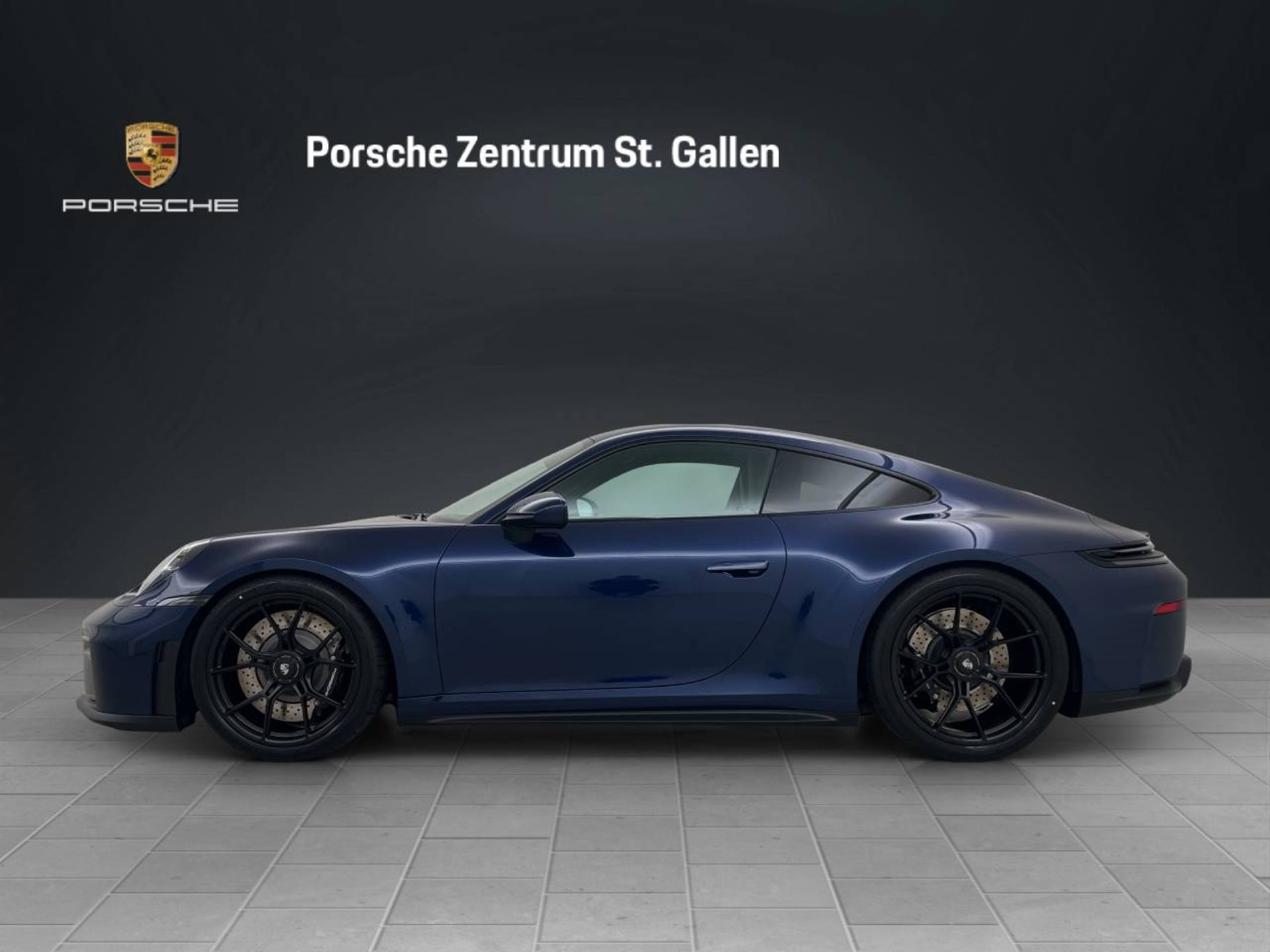 PORSCHE 911 GT3 mit Touring-Paket-image-1