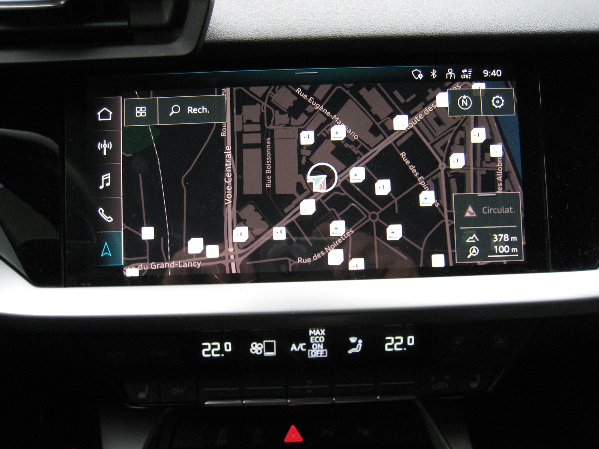 AUDI A3 Sportback 35 TFSI Attraction S-tronic-image-9