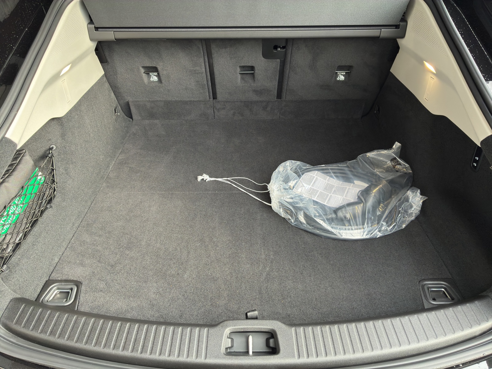 VOLVO ES90 Ultra-image-14