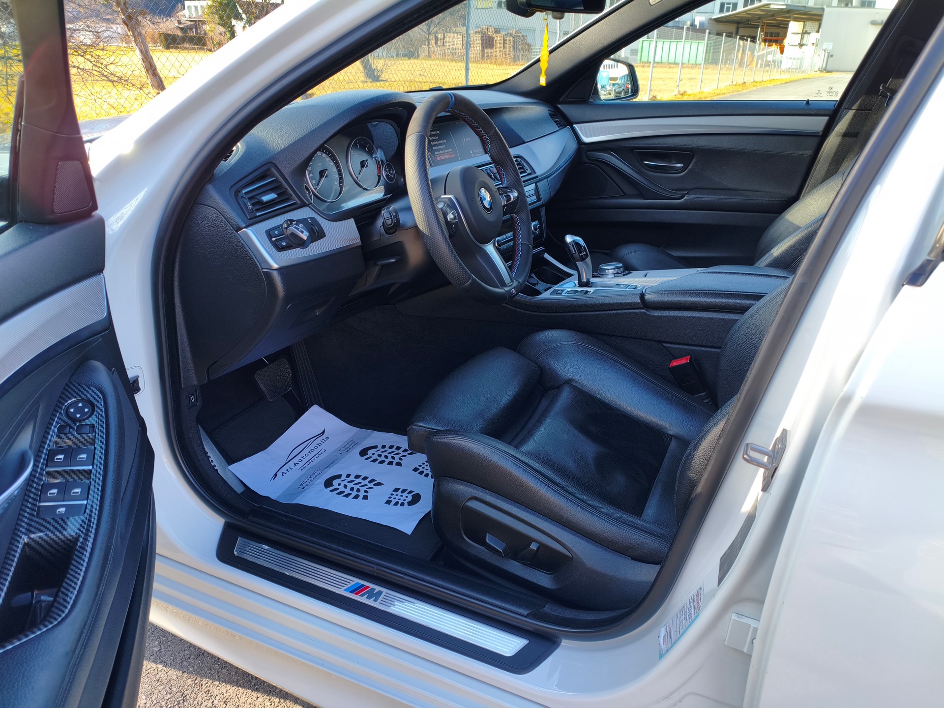 BMW 520d Steptronic-image-11
