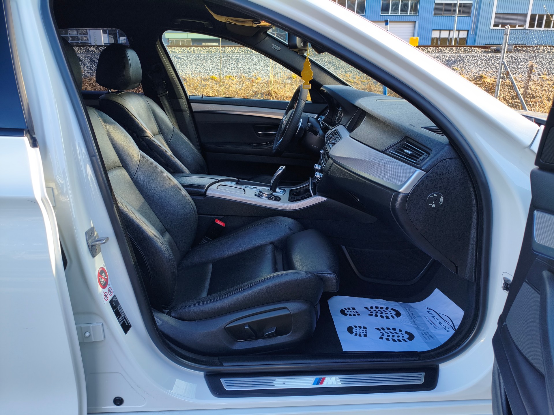 BMW 520d Steptronic-image-12
