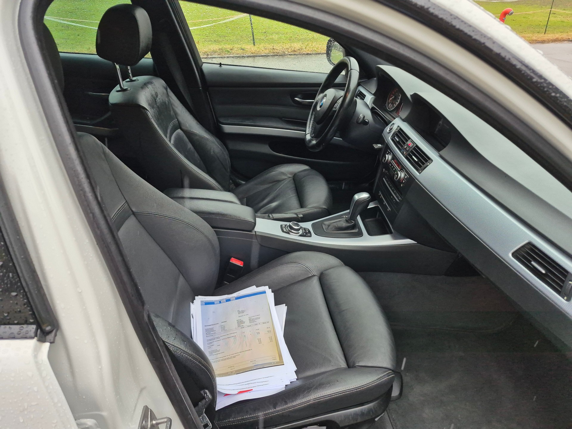 BMW 330d xDrive Touring Steptronic-image-8