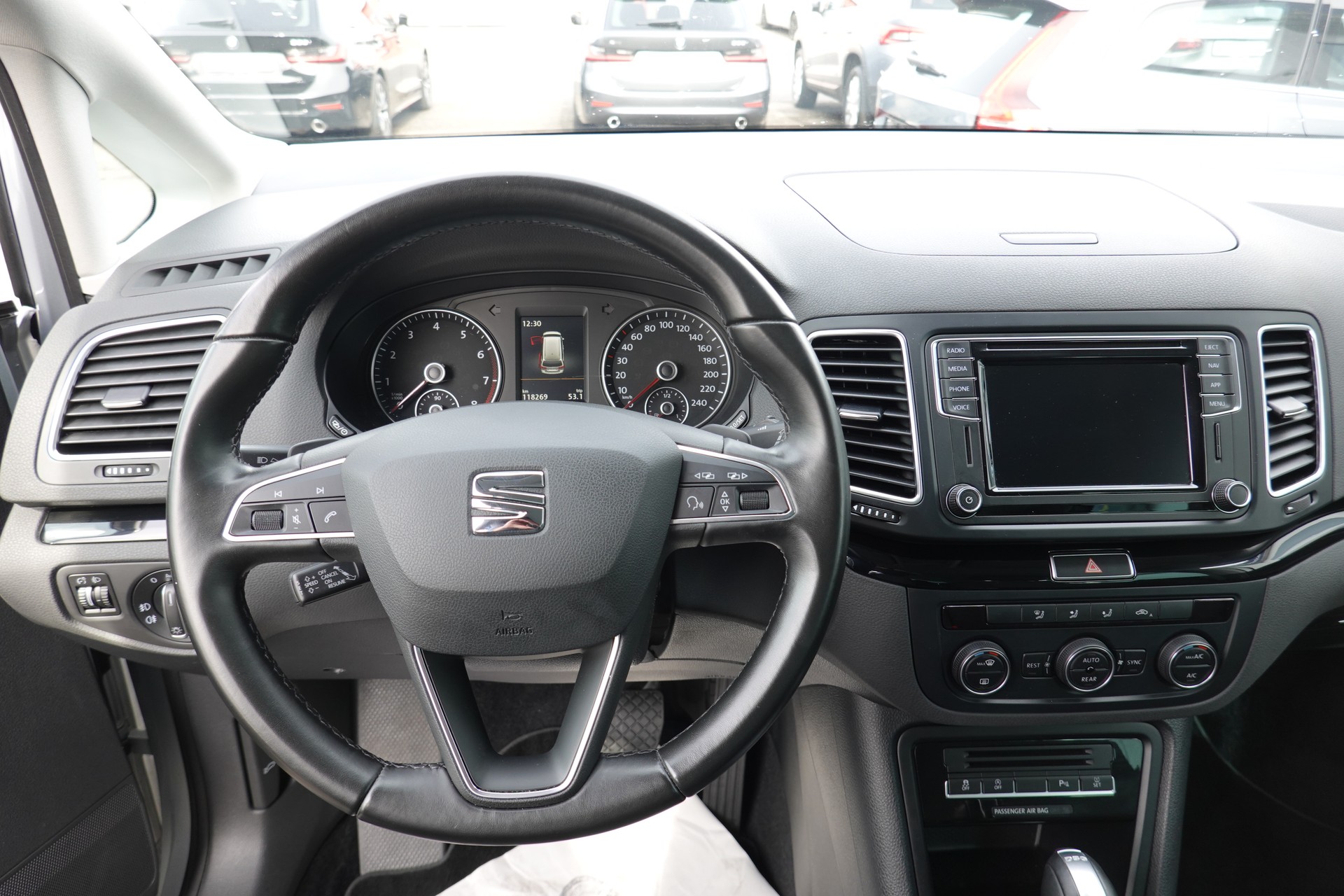 SEAT ALHAMBRA 1.4 TSI - DSG - "STYLE" - 150 PS-image-9