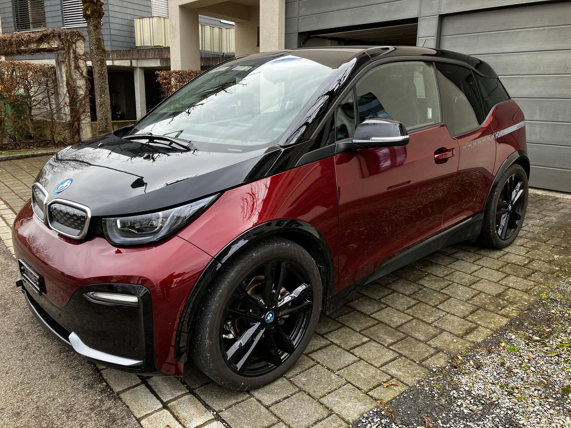 BMW i3S „Unique forever“-image-0