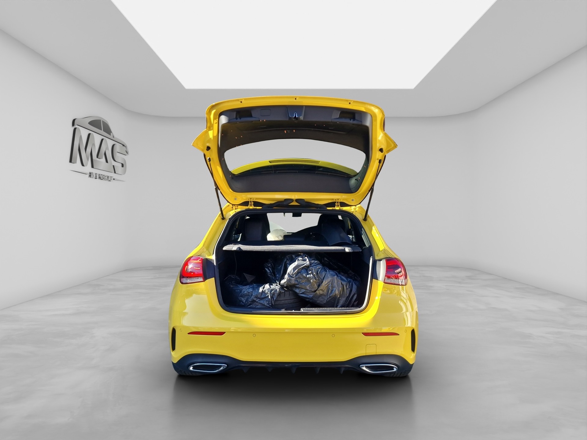 MERCEDES-BENZ A 180 AMG Line 7G-DCT-image-11