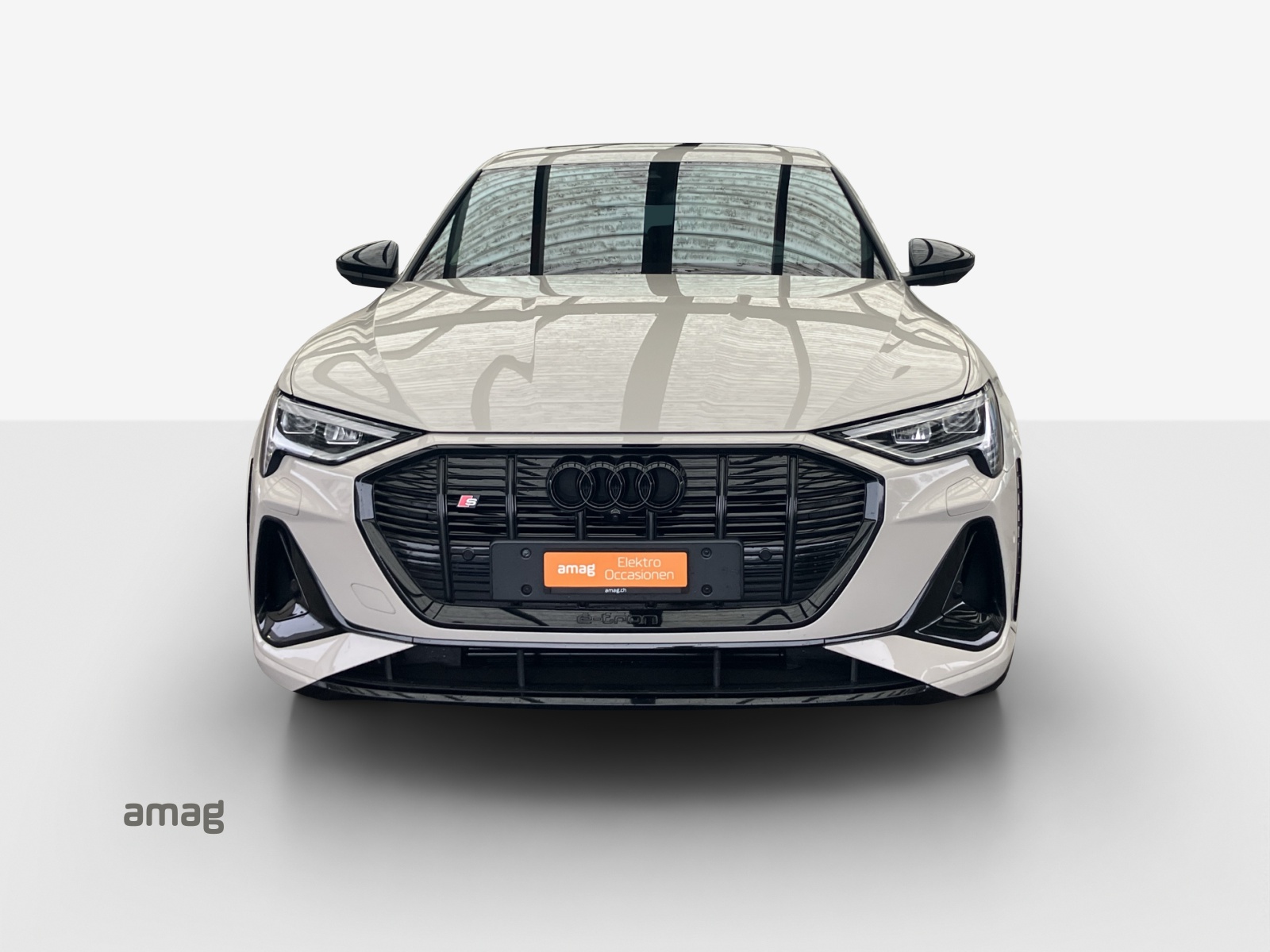 AUDI e-tron S Sportback quattro-image-7