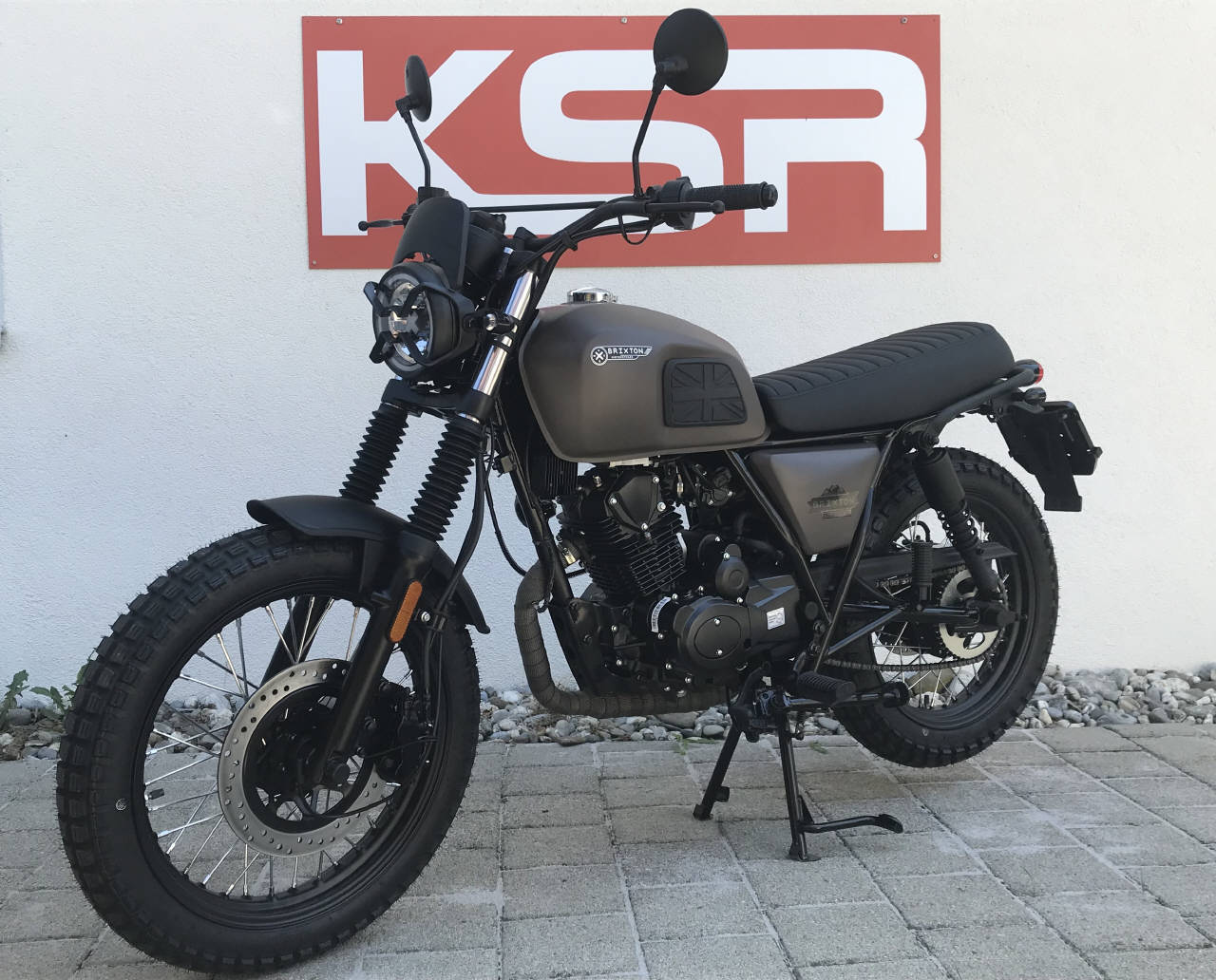 BRIXTON Felsberg 125 CBS-showroom-element-3