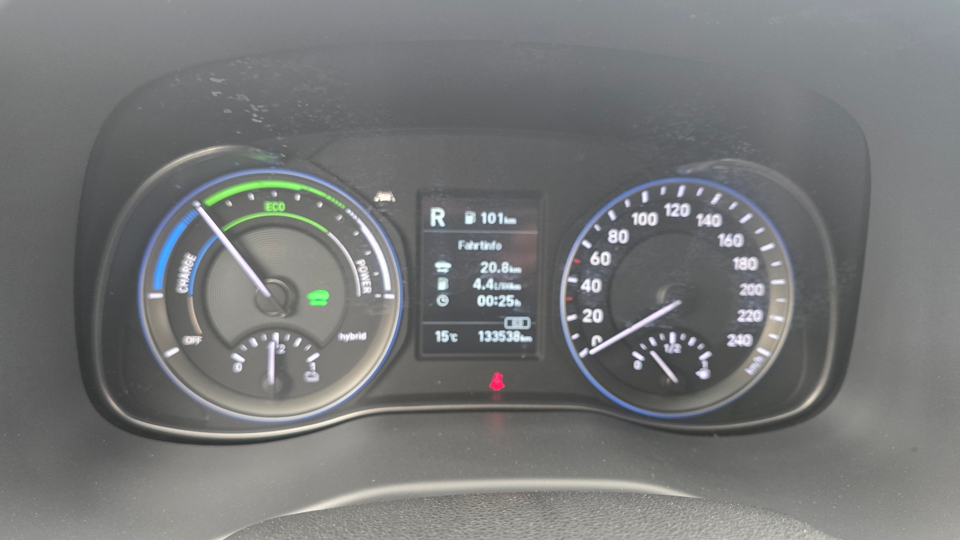 HYUNDAI Kona 1.6 GDi HEV Vertex DCT-image-15