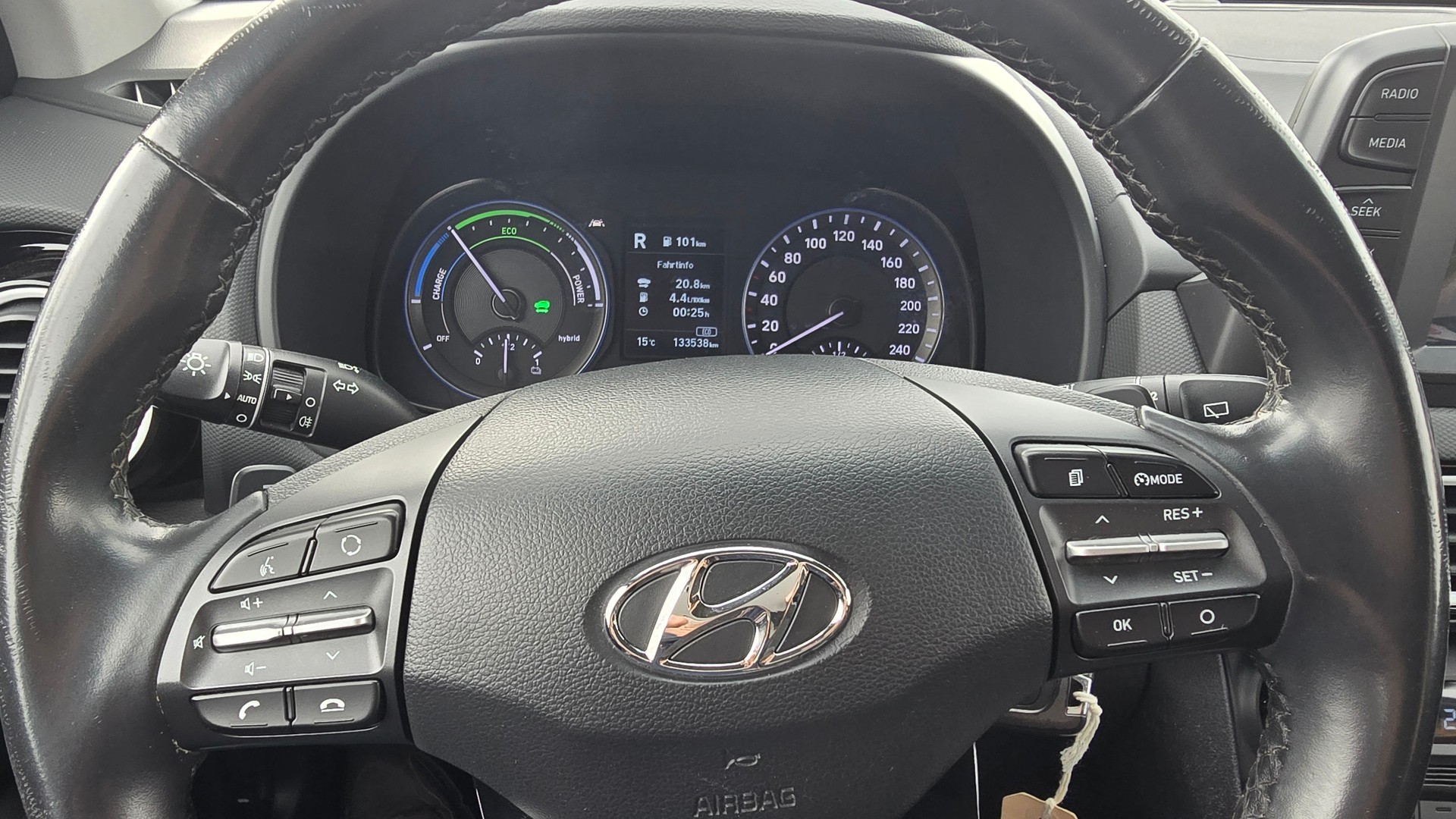 HYUNDAI Kona 1.6 GDi HEV Vertex DCT-image-16