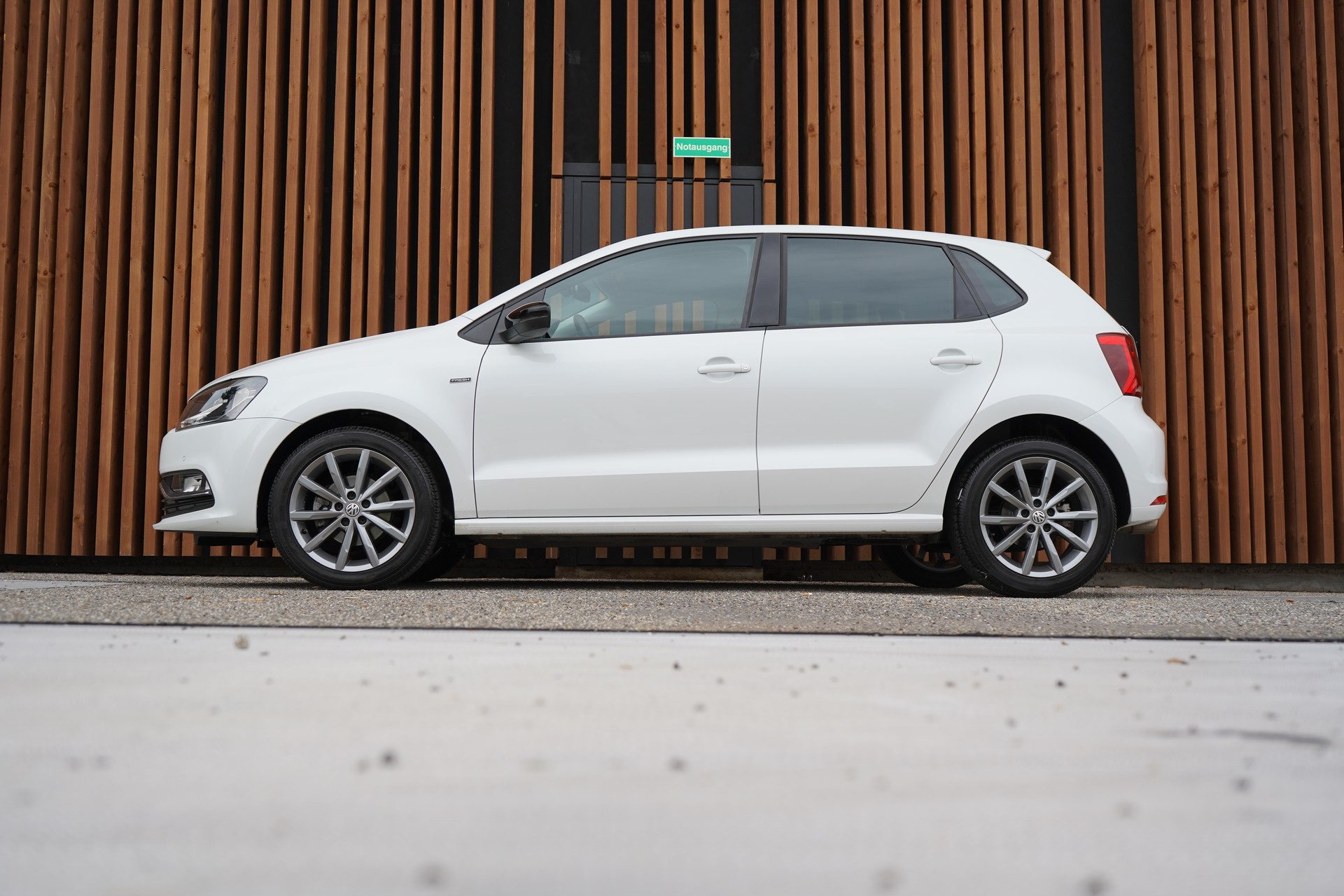 VW Polo 1.2 TSI BMT FRESH DSG l 90 PS-image-3