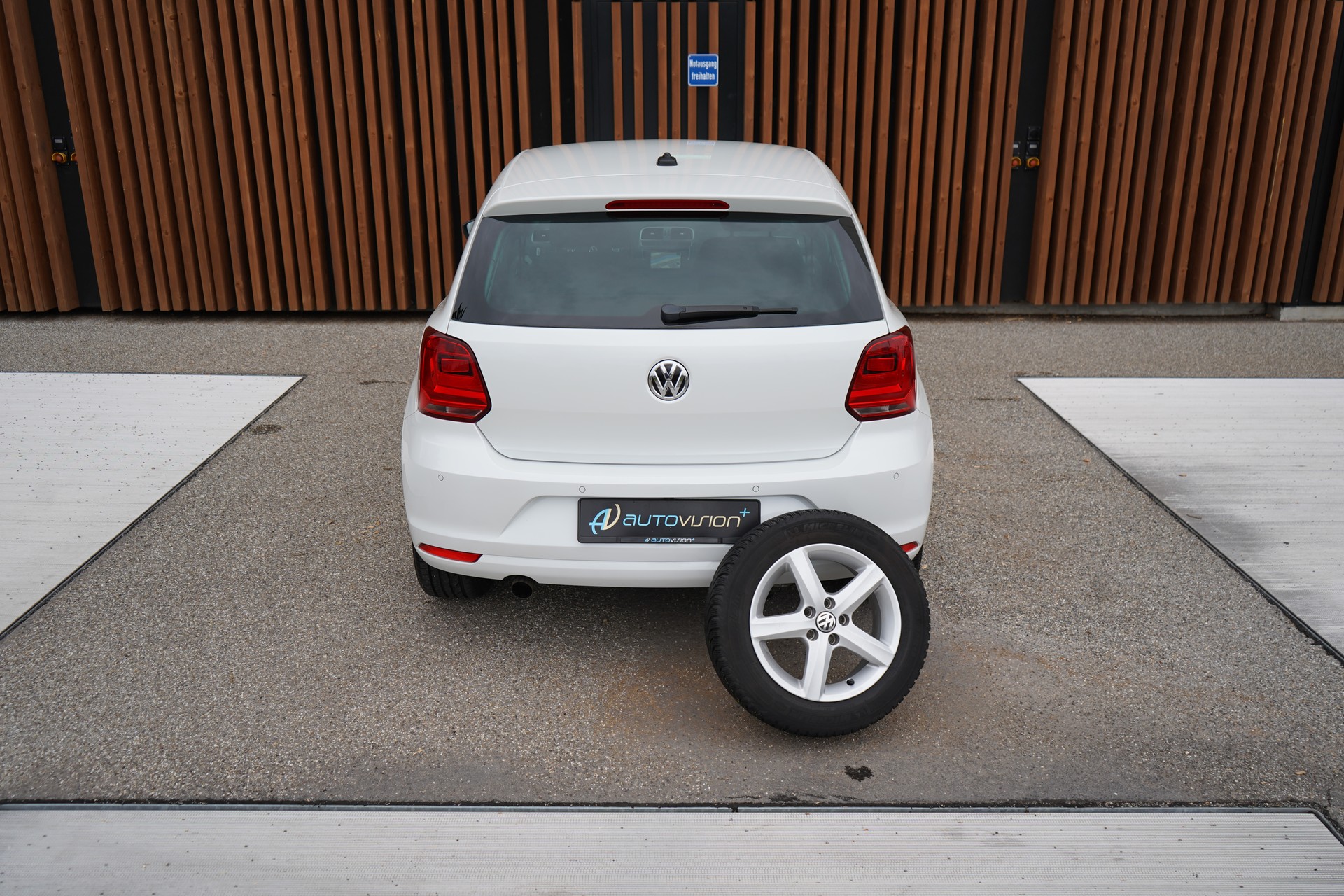VW Polo 1.2 TSI BMT FRESH DSG l 90 PS-image-18