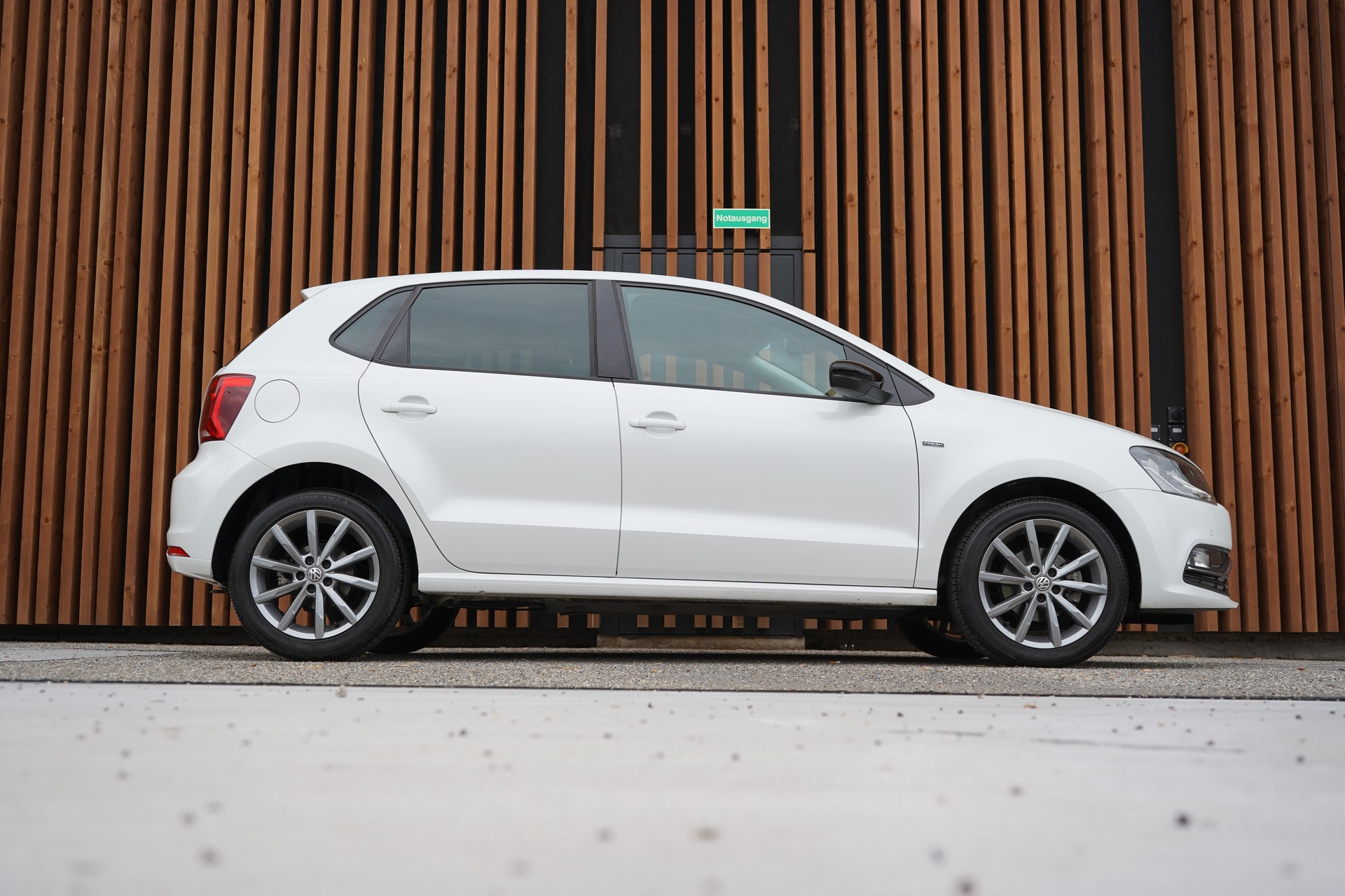 VW Polo 1.2 TSI BMT FRESH DSG l 90 PS-image-2