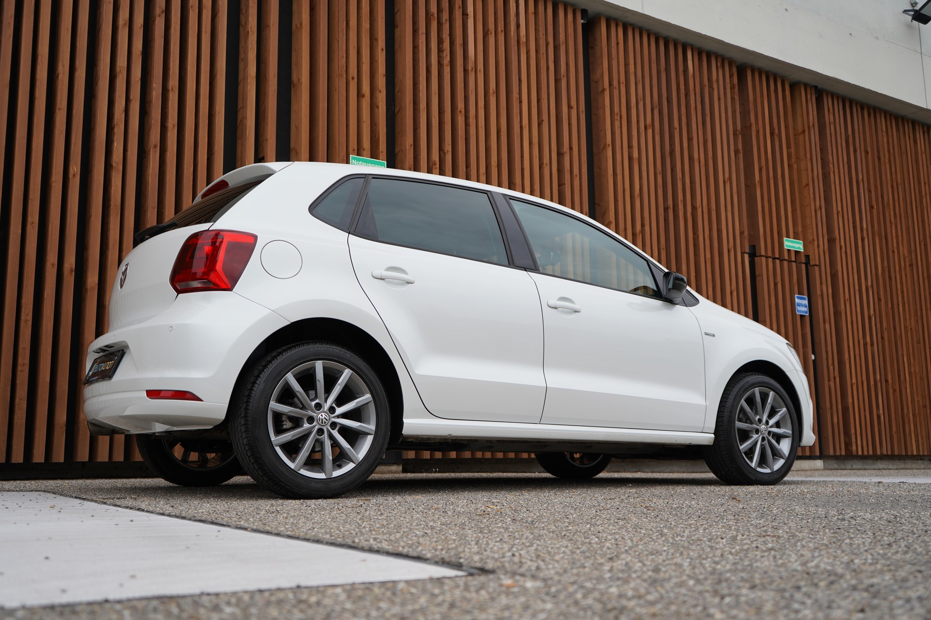 VW Polo 1.2 TSI BMT FRESH DSG l 90 PS-image-11