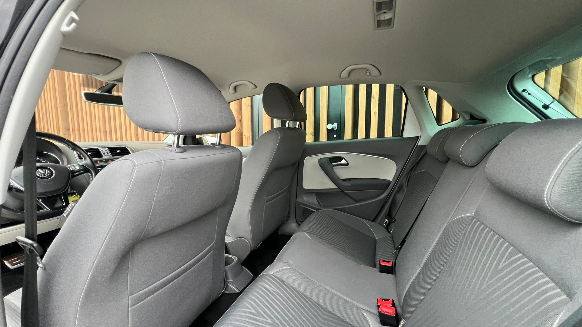 VW Polo 1.2 TSI BMT FRESH DSG l 90 PS-image-27