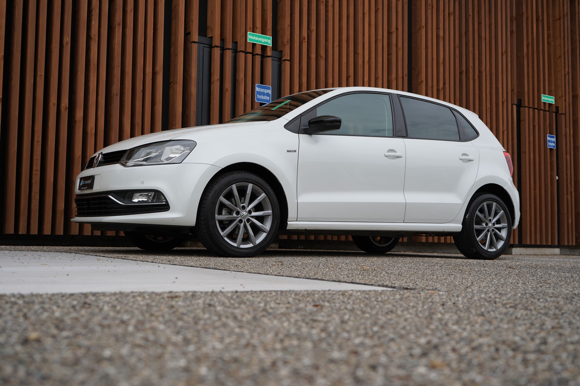 VW Polo 1.2 TSI BMT FRESH DSG l 90 PS-image-9