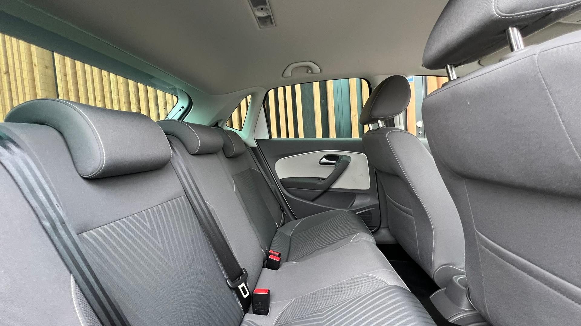 VW Polo 1.2 TSI BMT FRESH DSG l 90 PS-image-28