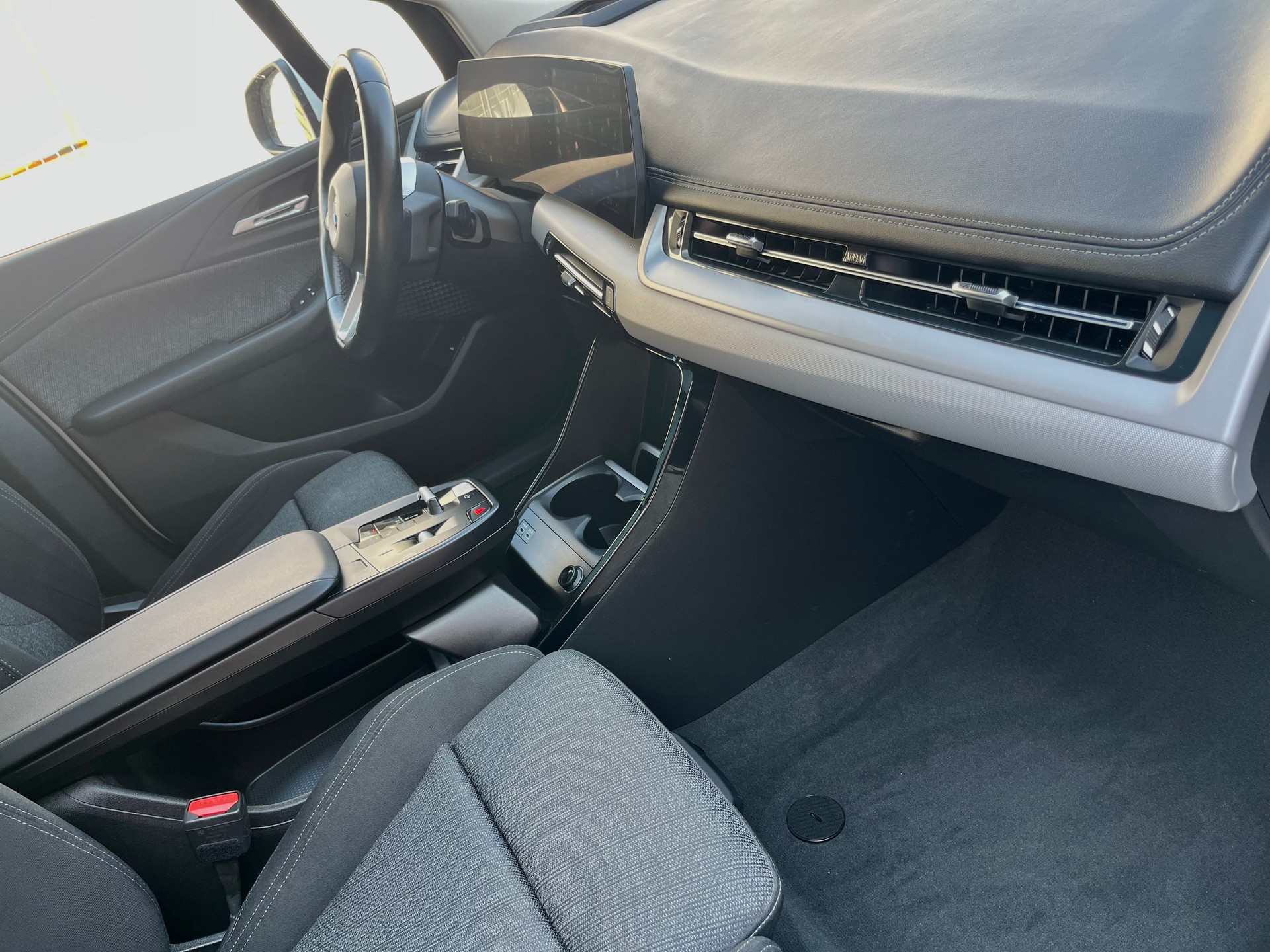 BMW 223d Active Tourer xDrive DKG**AHK 1500 Kg**-image-26