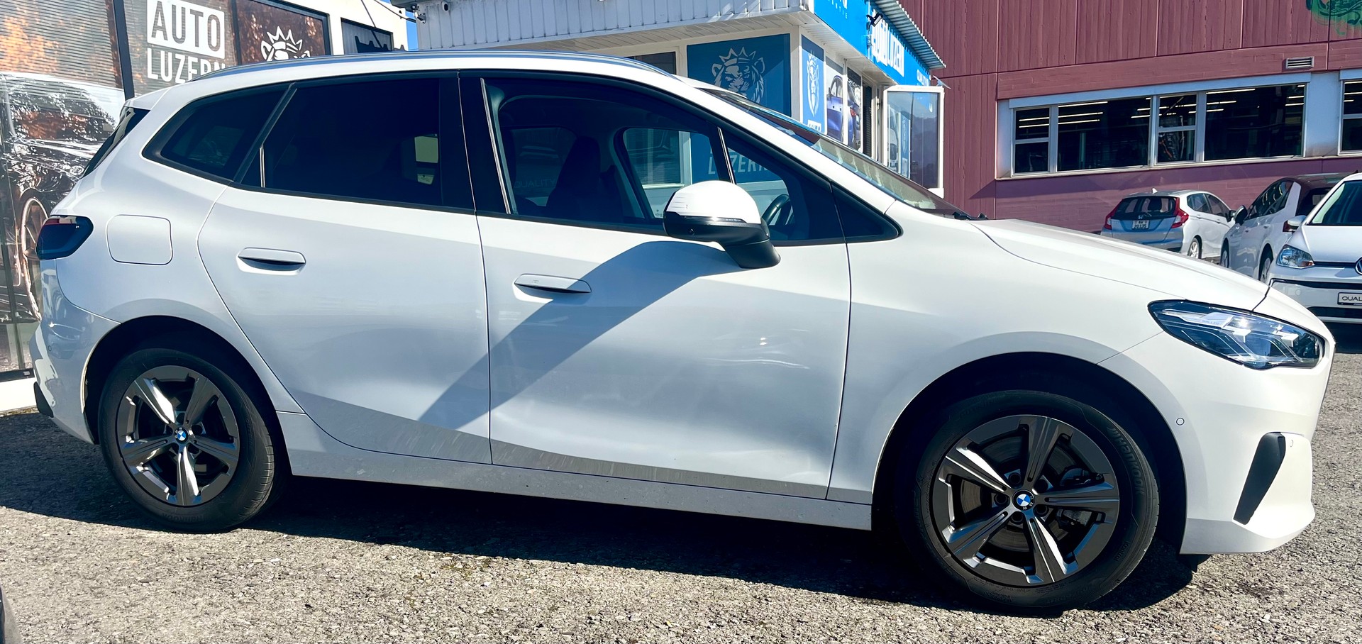 BMW 223d Active Tourer xDrive DKG**AHK 1500 Kg**-image-3