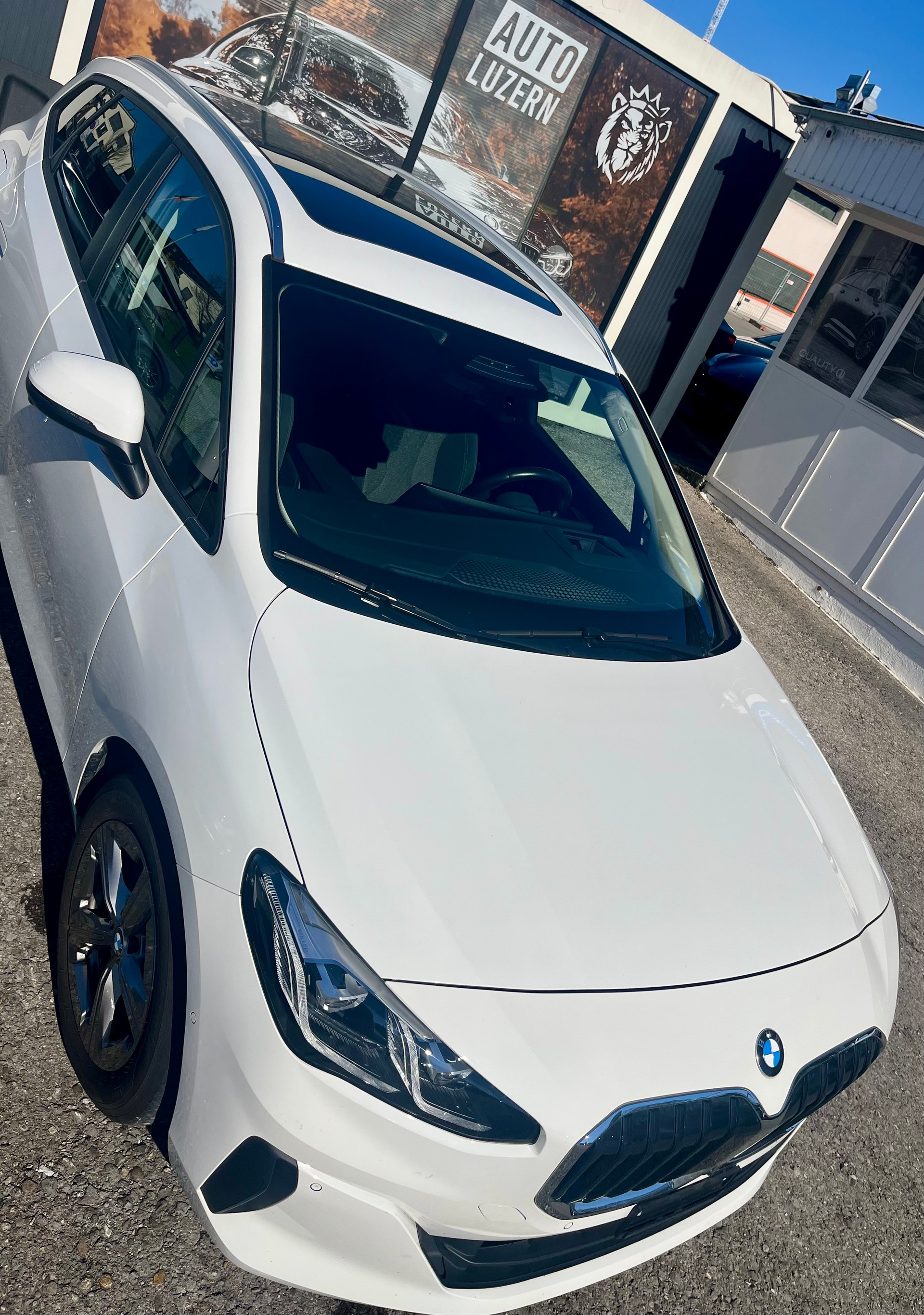 BMW 223d Active Tourer xDrive DKG**AHK 1500 Kg**-image-9