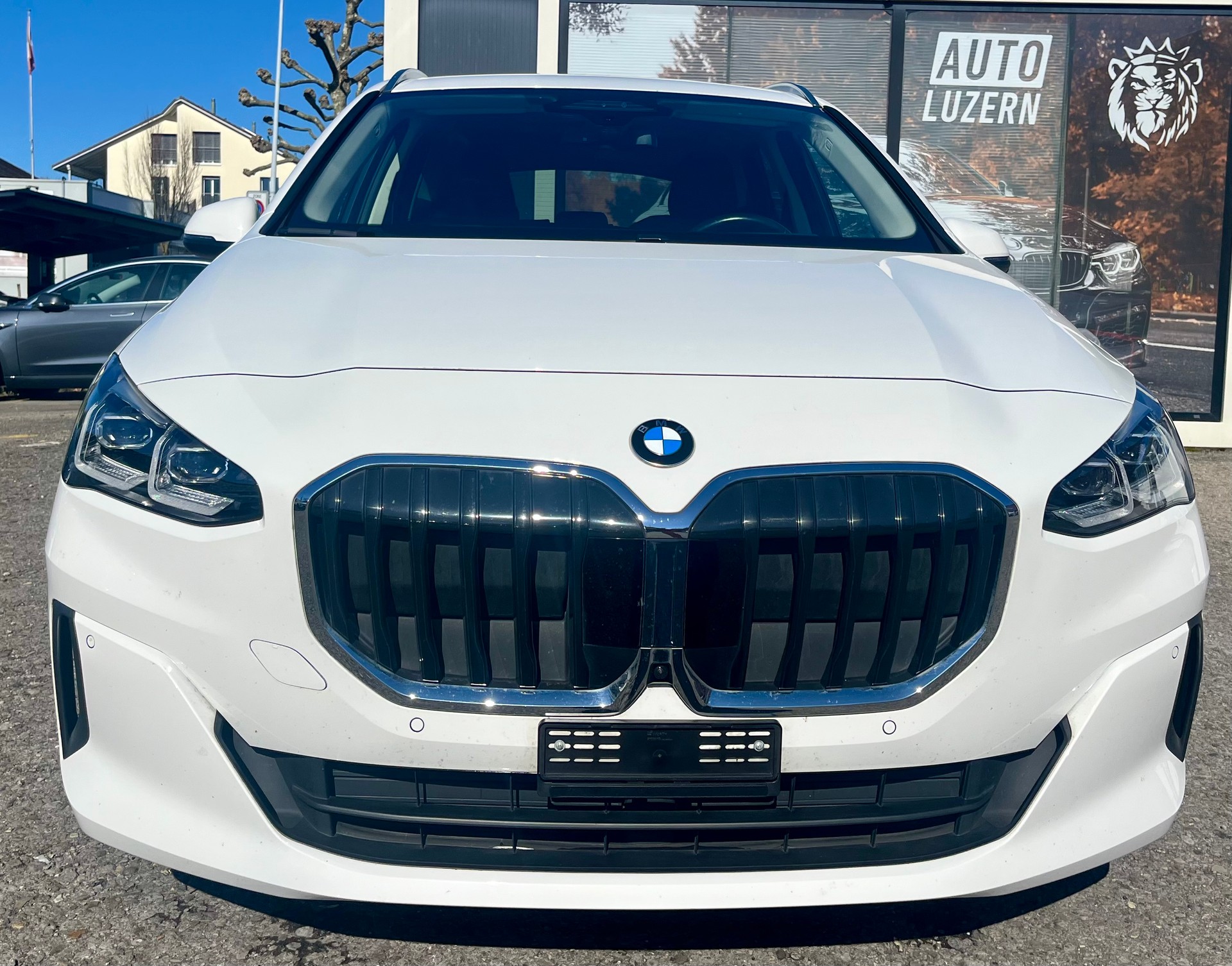 BMW 223d Active Tourer xDrive DKG**AHK 1500 Kg**-image-1