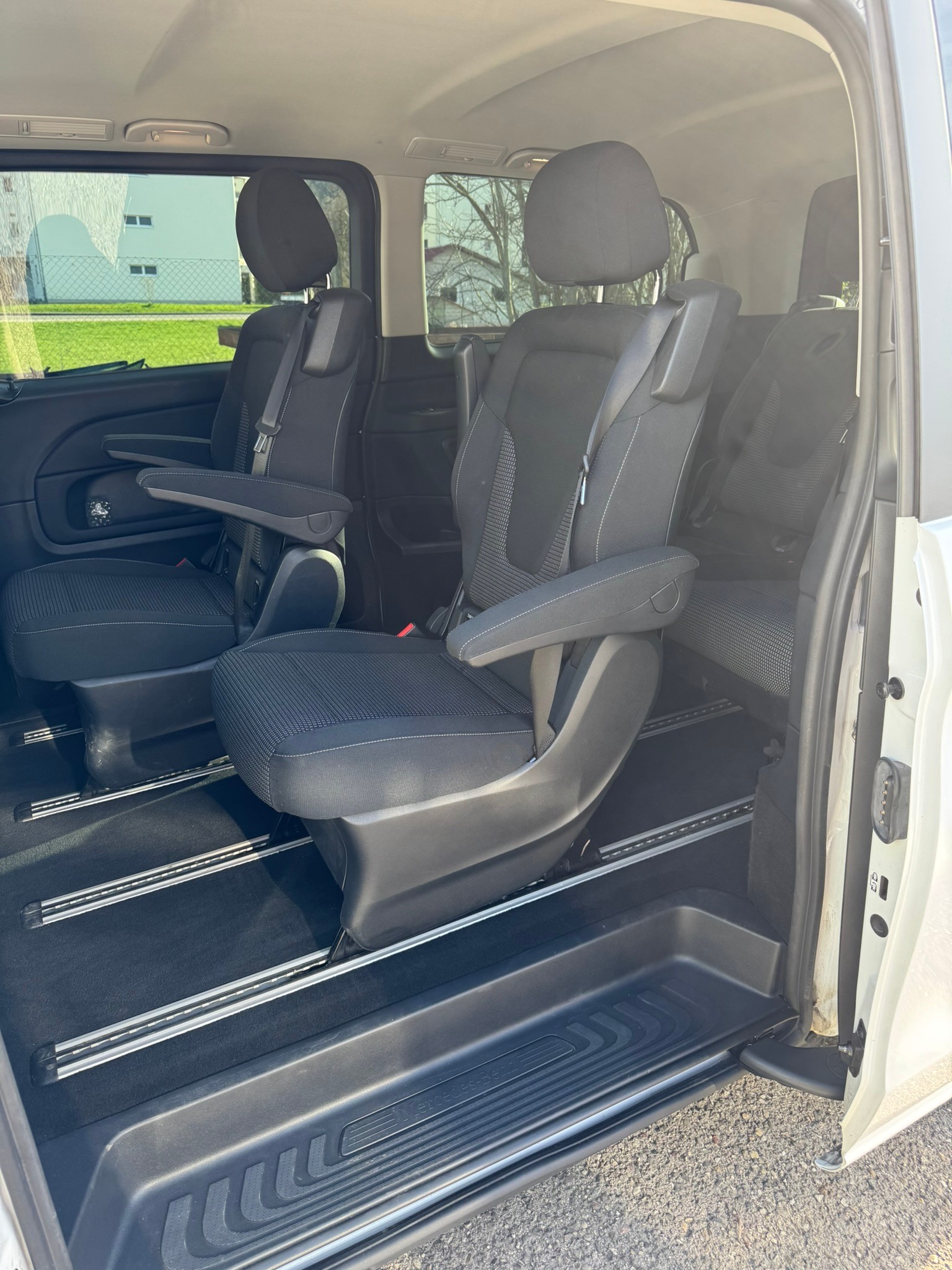 MERCEDES-BENZ V 250 d lang 4Matic 9G-Tronic-image-7