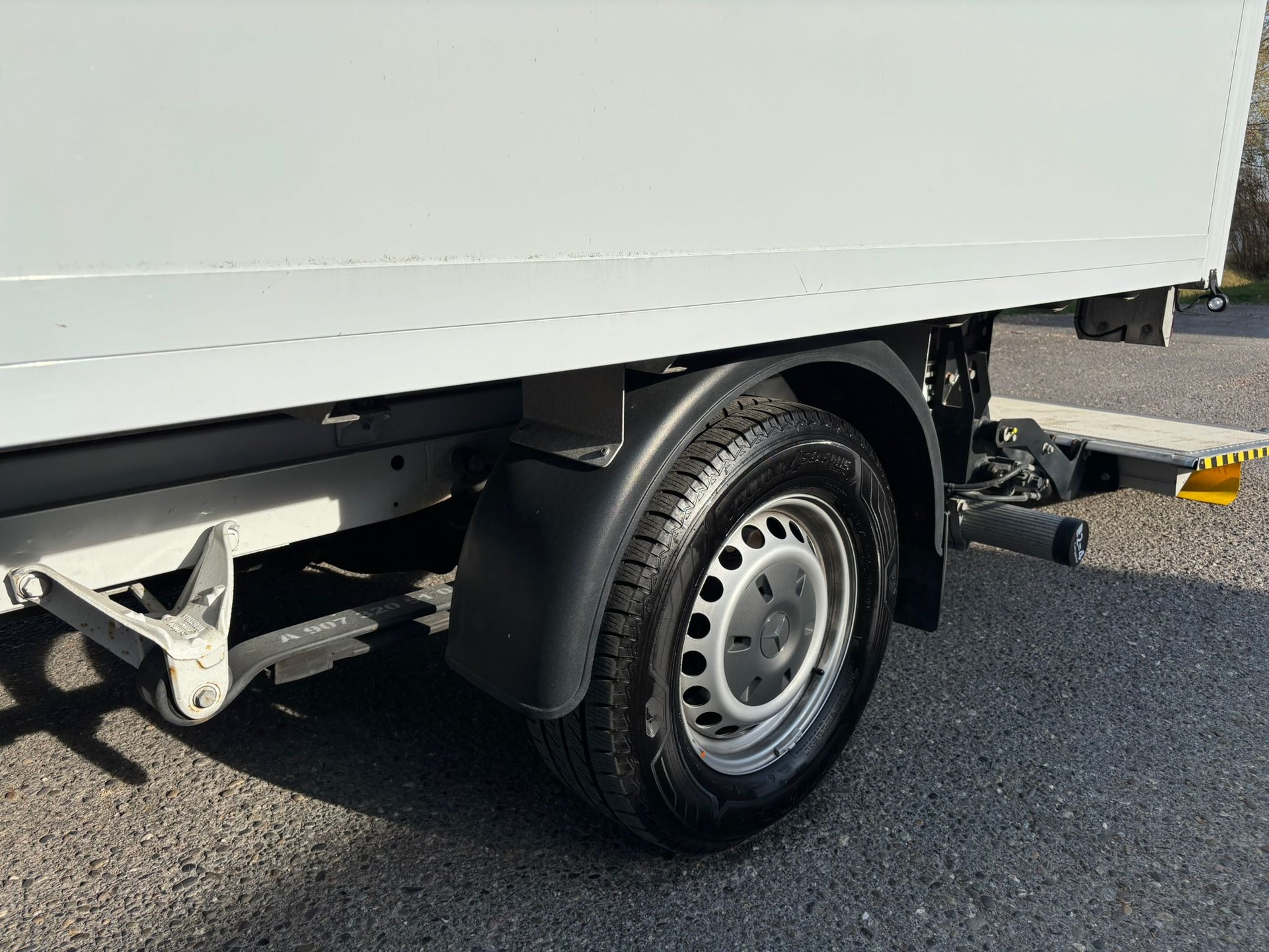 MERCEDES-BENZ Sprinter 317 CDI Lang 9G-TRONIC-image-12