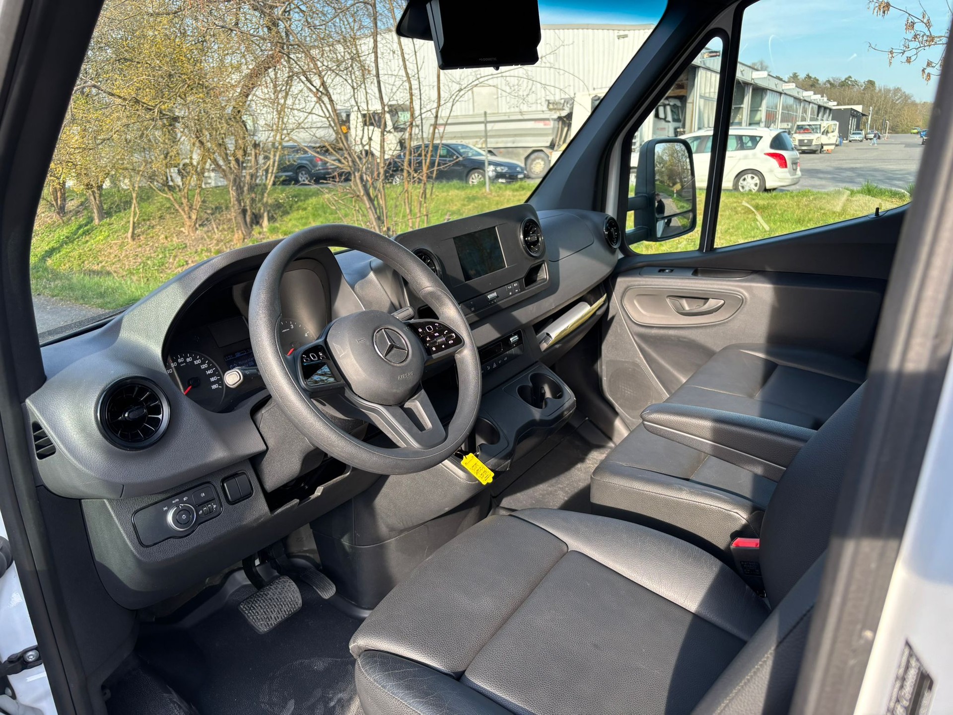 MERCEDES-BENZ Sprinter 317 CDI Lang 9G-TRONIC-image-8