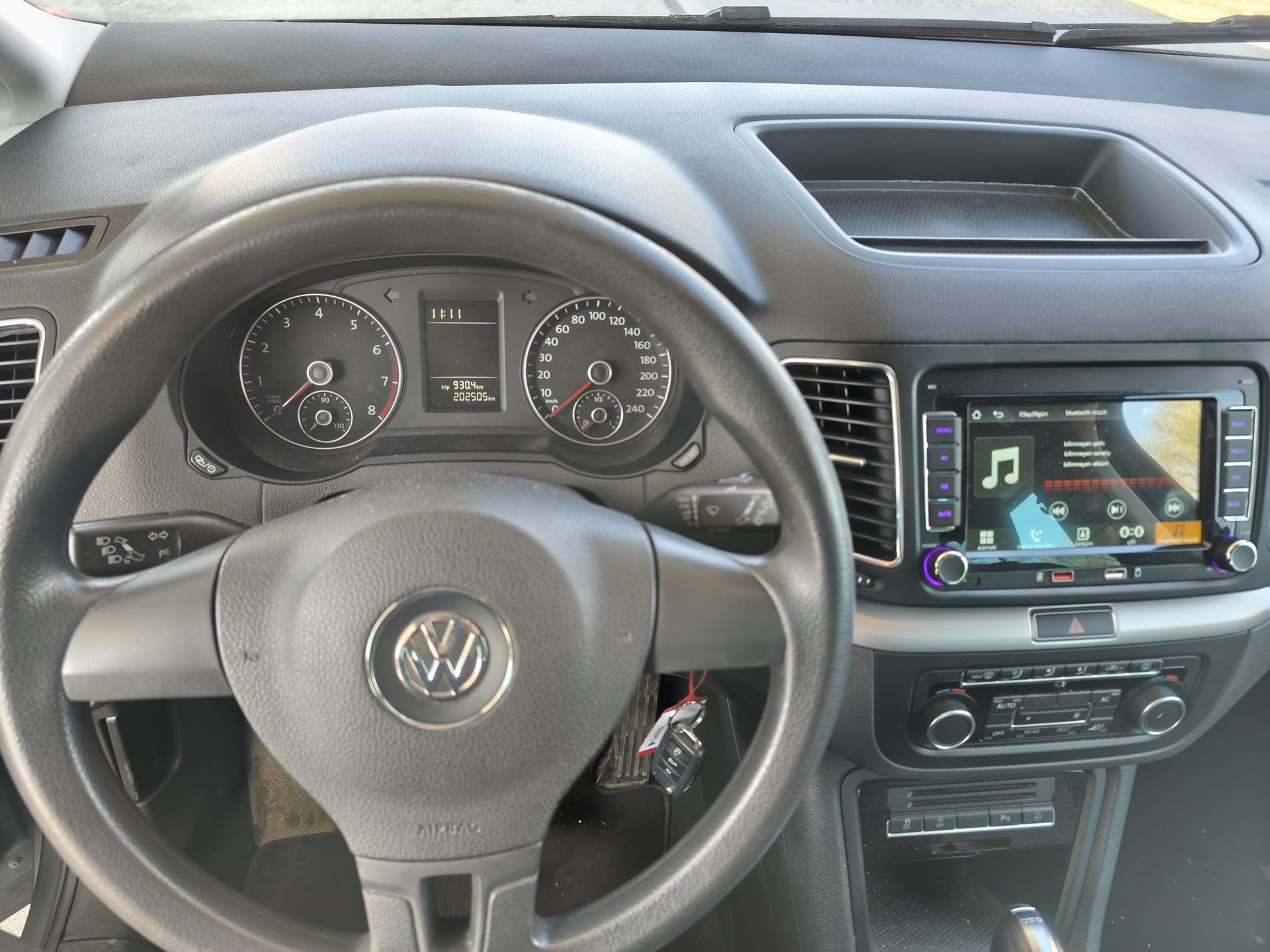 VW Sharan 1.4 TSI BMT Startline Comfortline DSG-image-13