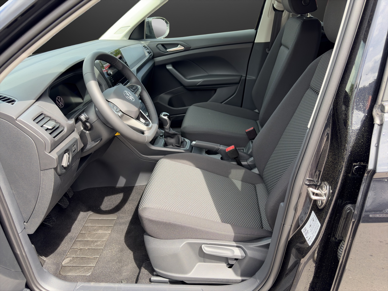 VW T-Cross 1.0 TSI-image-7