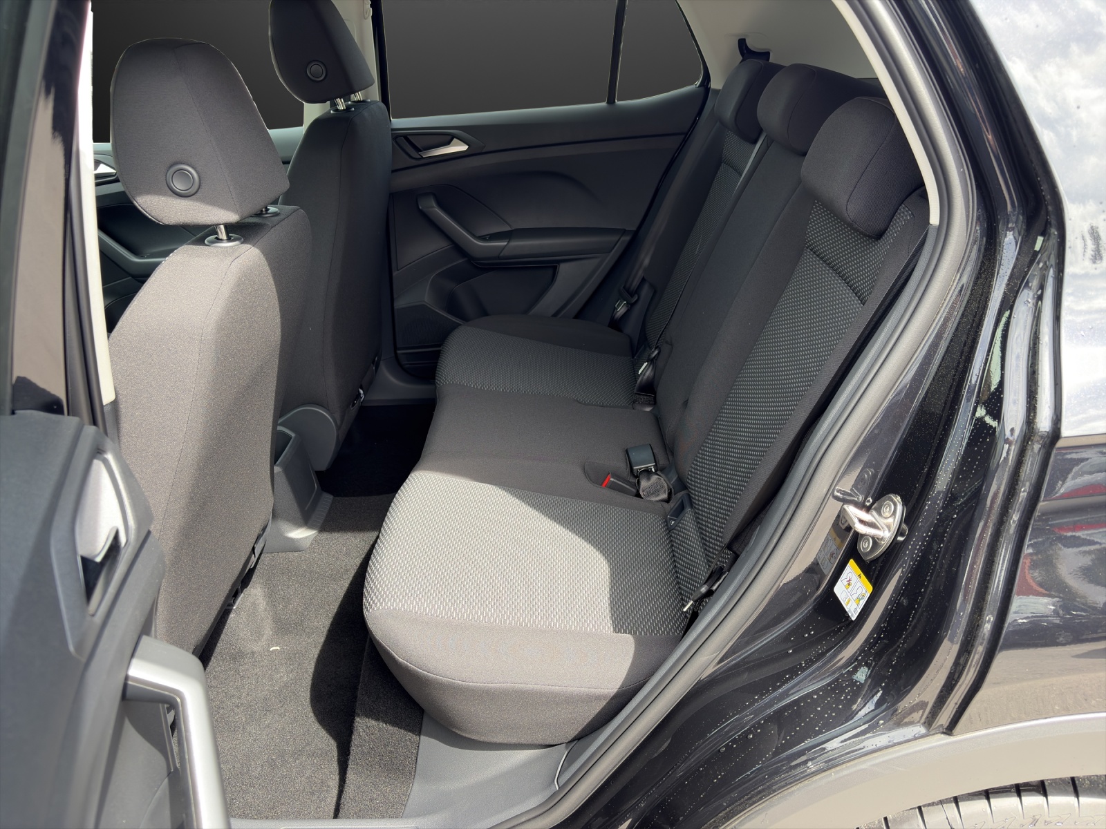 VW T-Cross 1.0 TSI-image-8