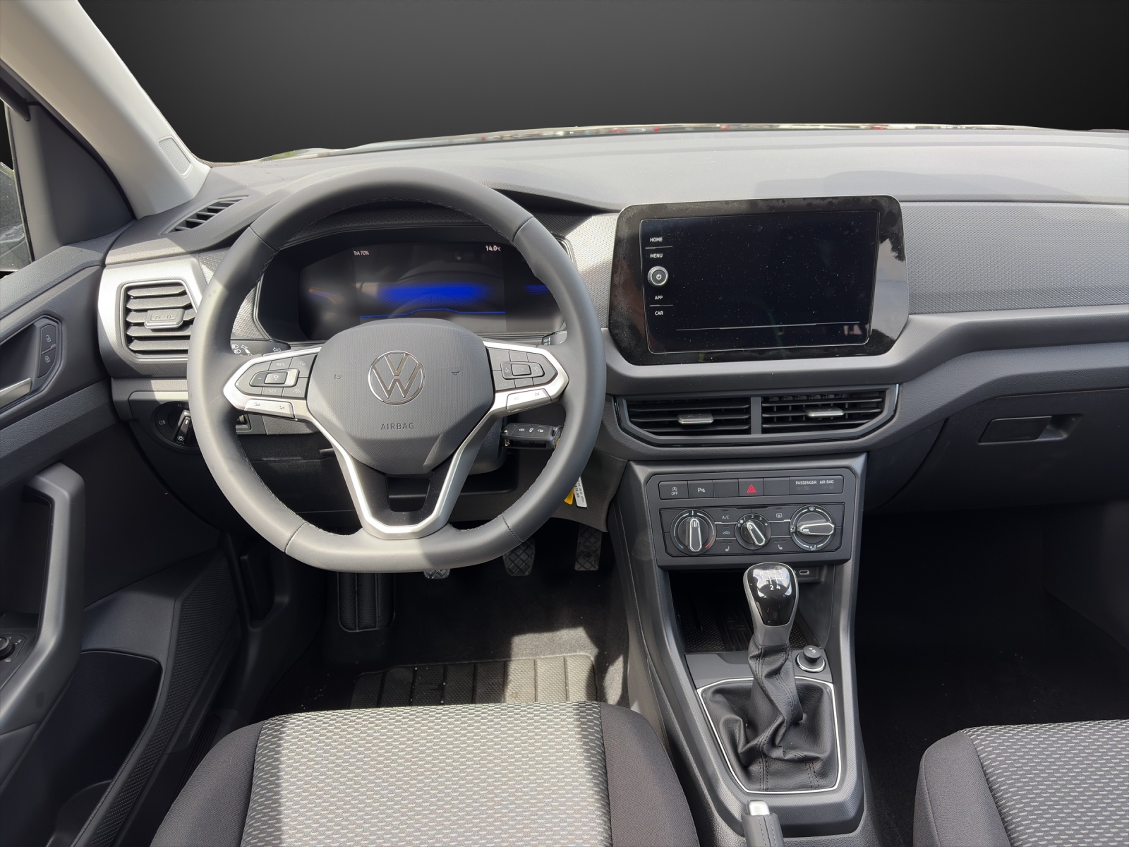 VW T-Cross 1.0 TSI-image-9