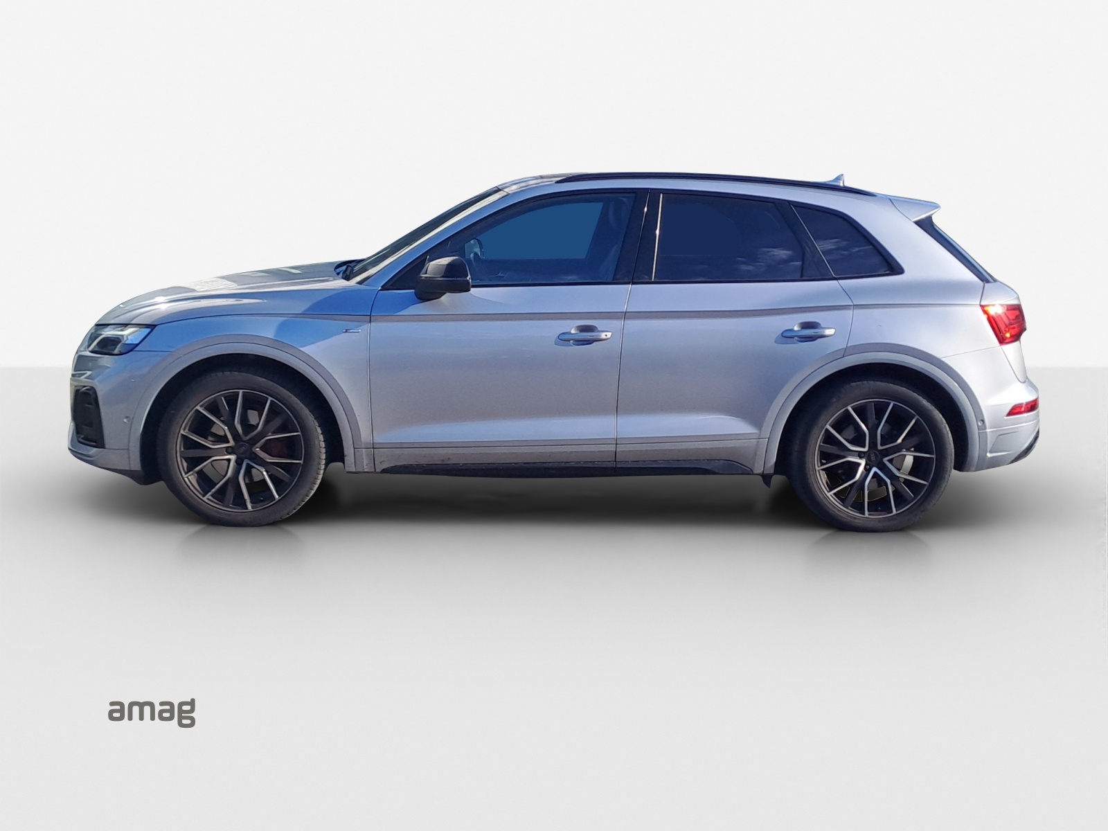 AUDI Q5 40 TDI S-line quattro S-tronic-image-1
