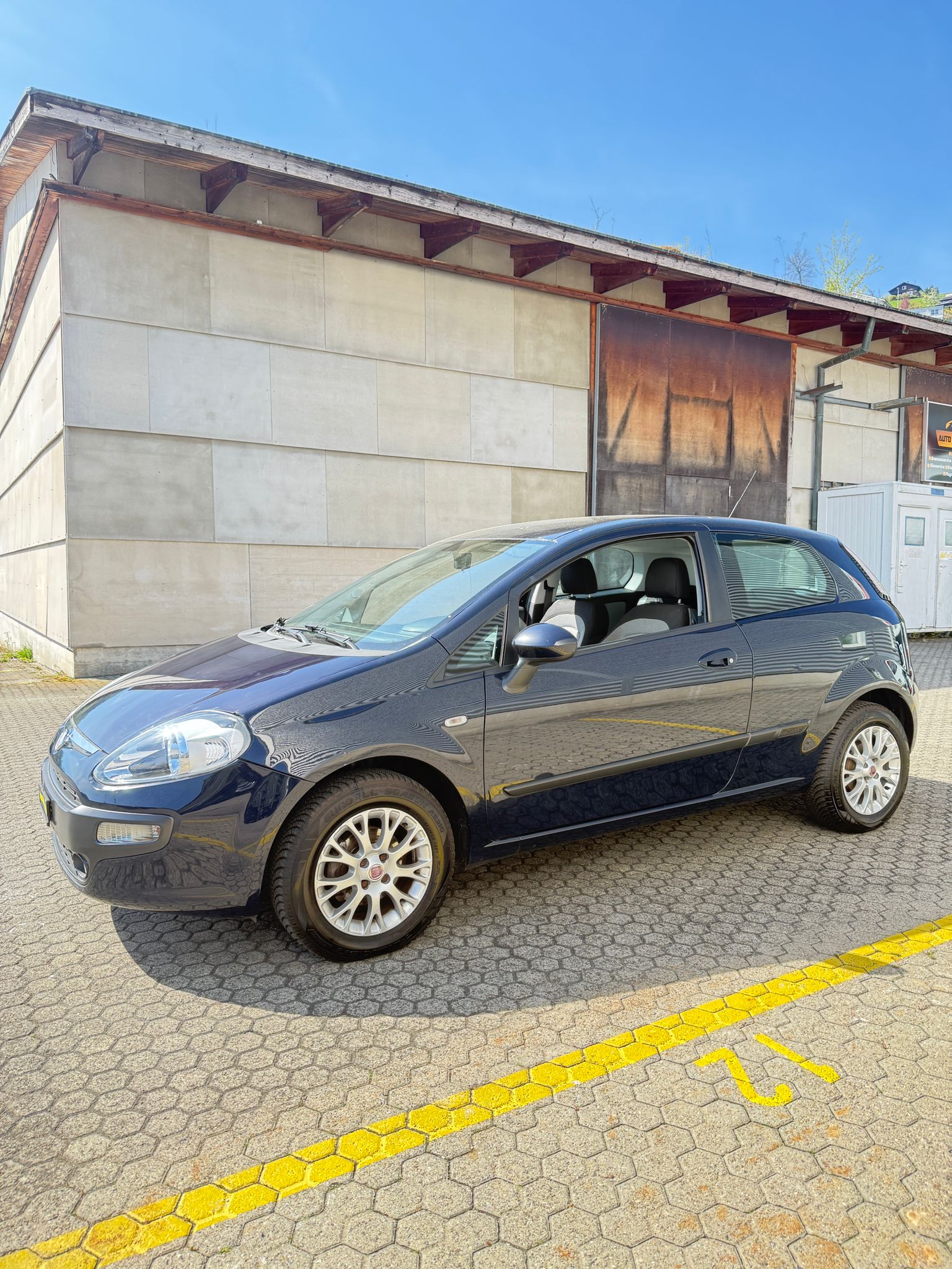 FIAT Punto Evo 1.4 Dynamic-image-0