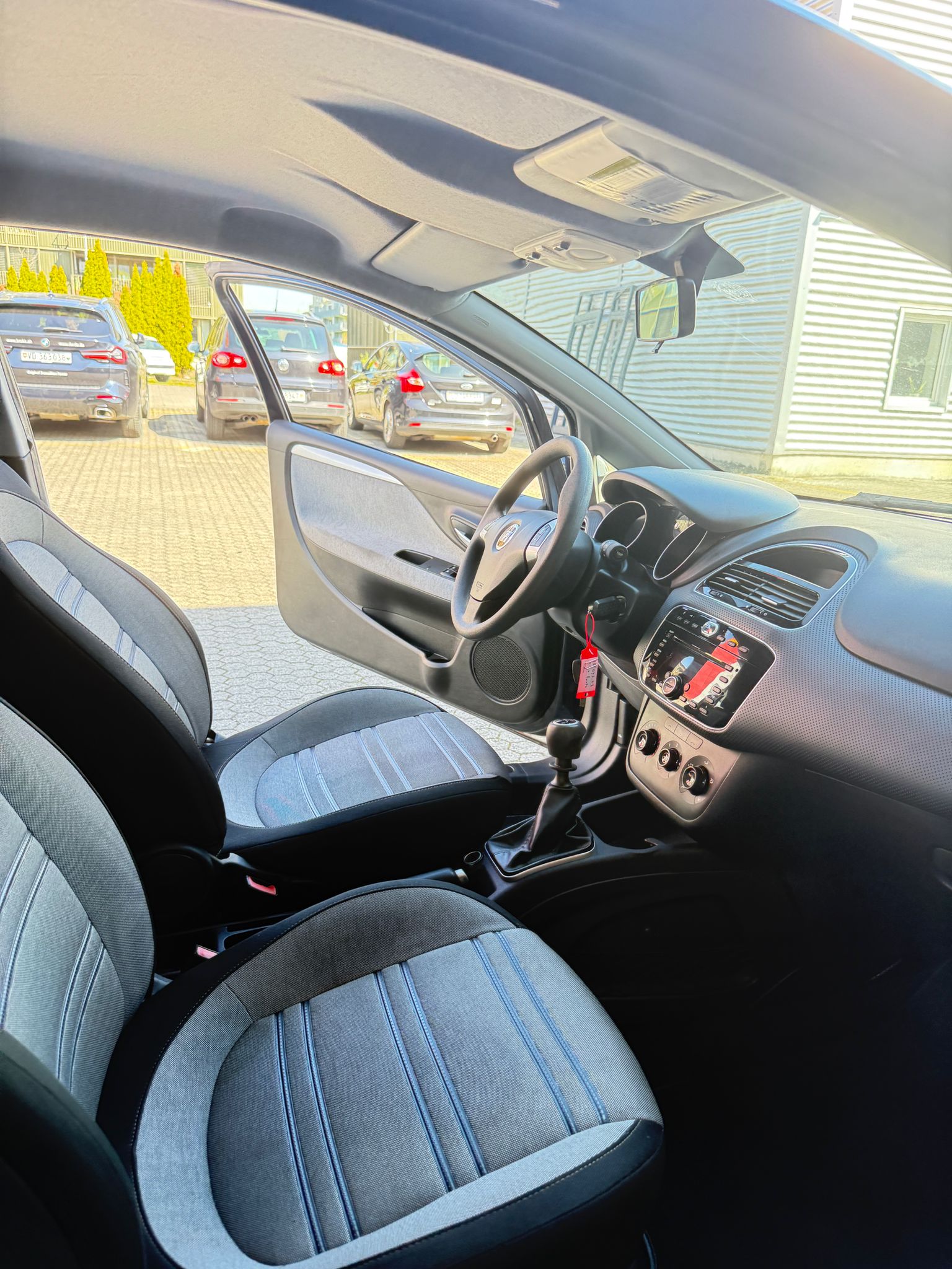 FIAT Punto Evo 1.4 Dynamic-image-13