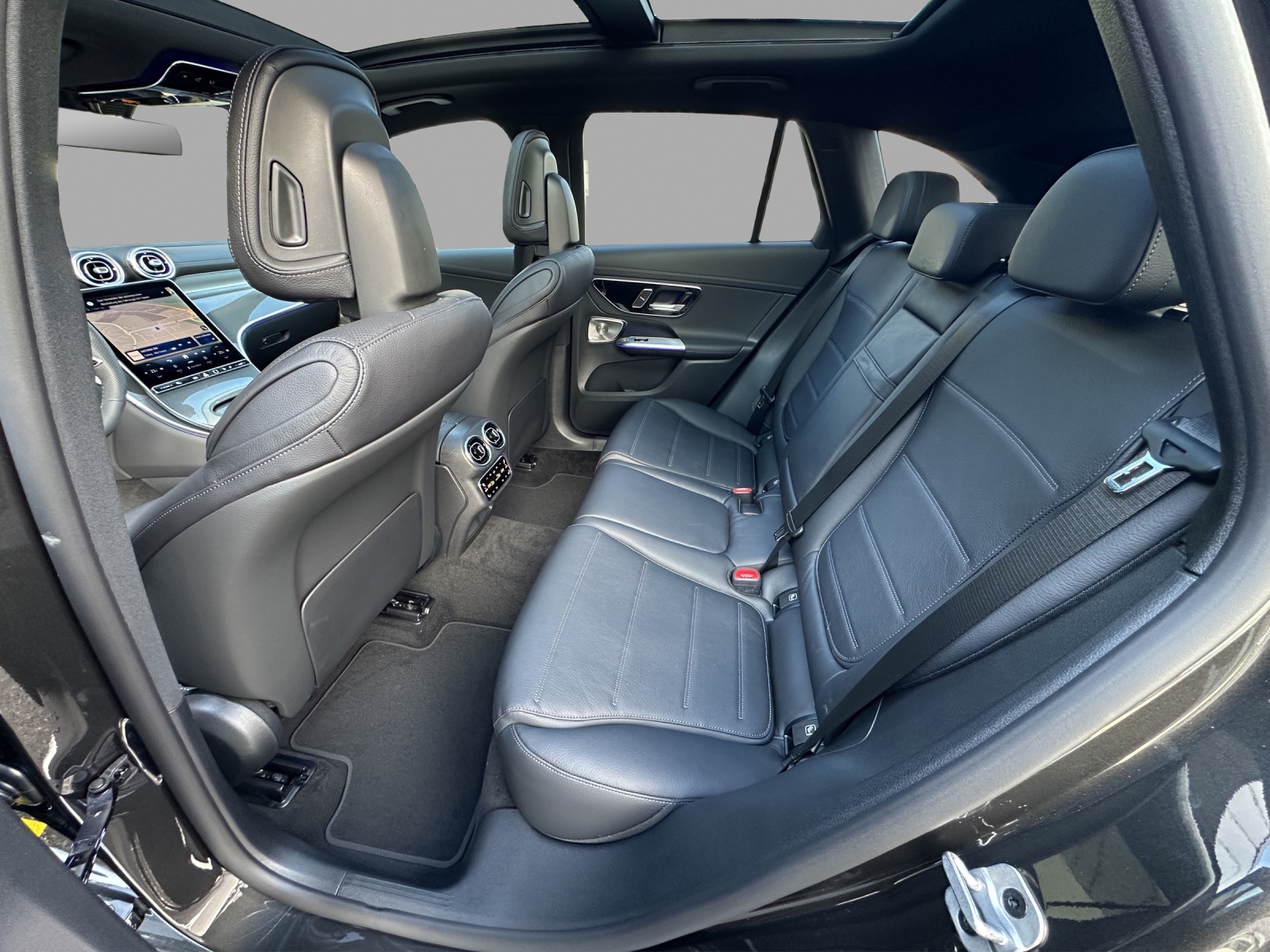 MERCEDES-BENZ GLC 450d 4Matic 9G-Tronic-image-12
