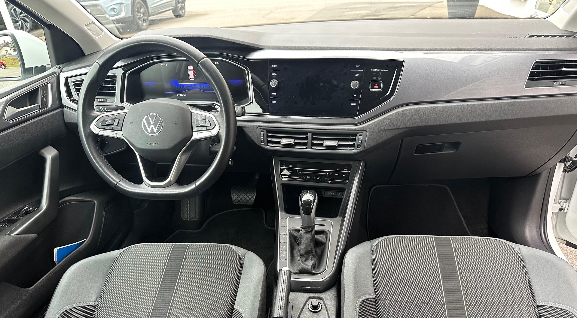VW Polo 1.0 TSI Style DSG-image-6