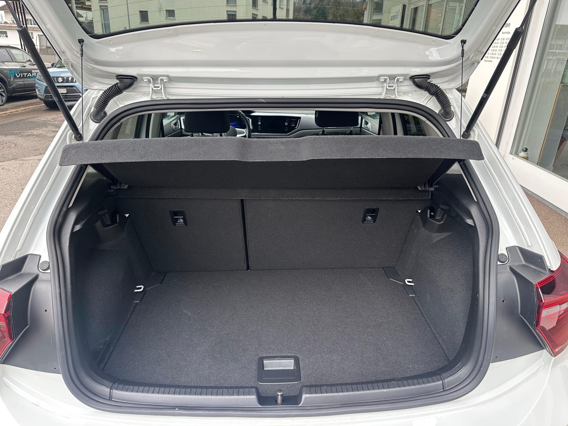 VW Polo 1.0 TSI Style DSG-image-10