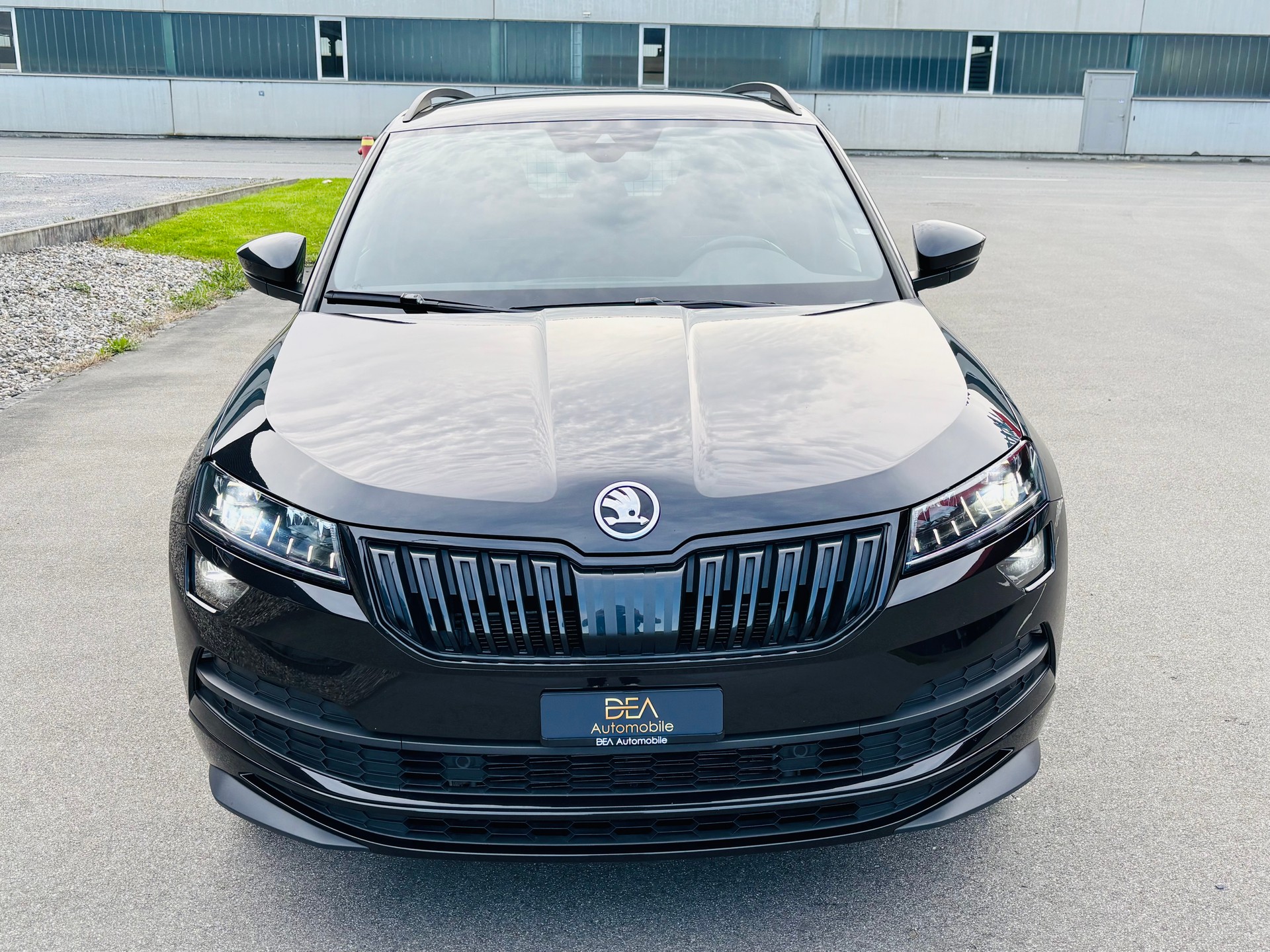 SKODA Karoq 2.0 TSI SportLine 4x4 DSG-image-5